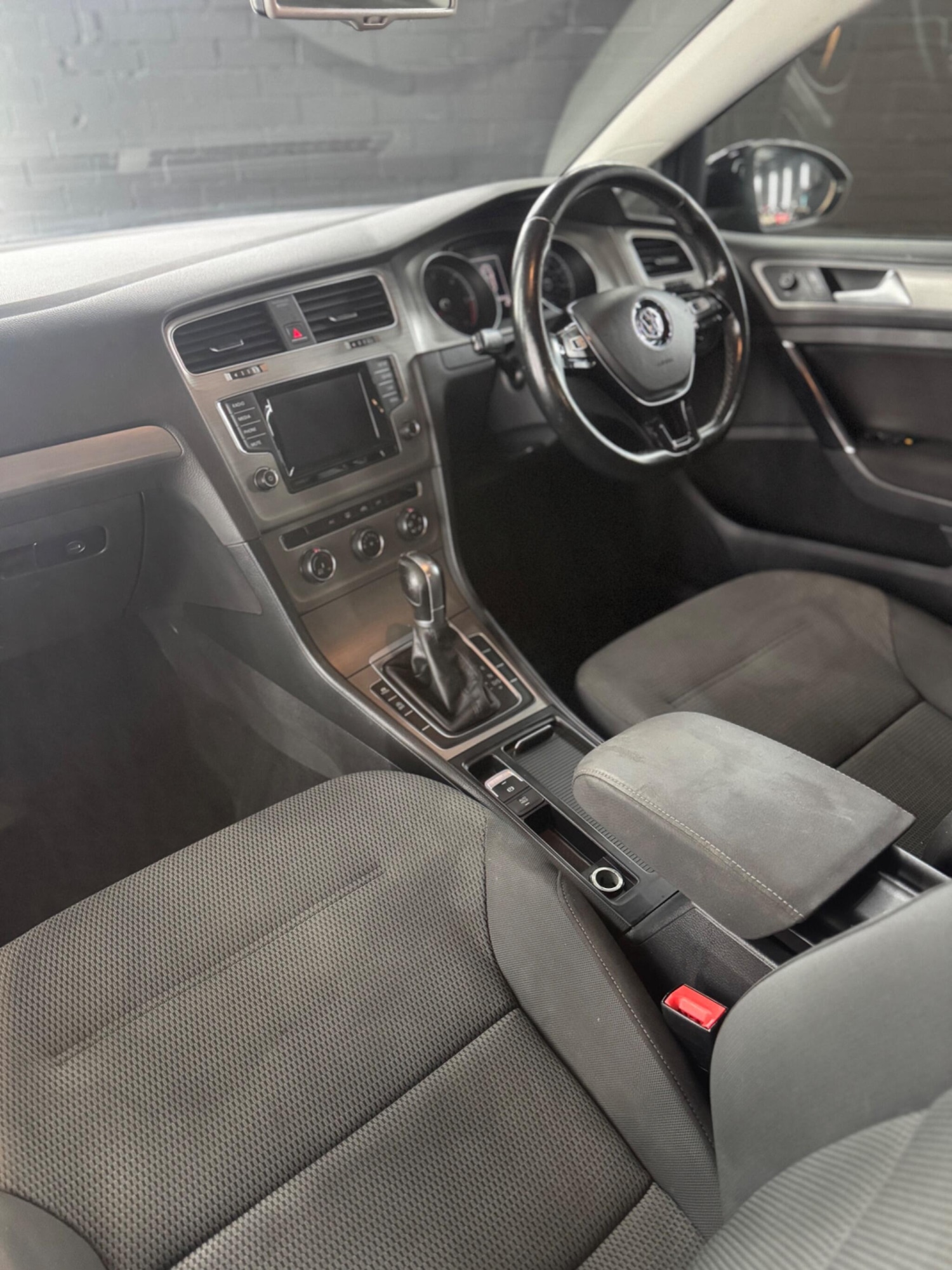 Used Volkswagen Golf 2014 for sale - 76865848: Photo 15