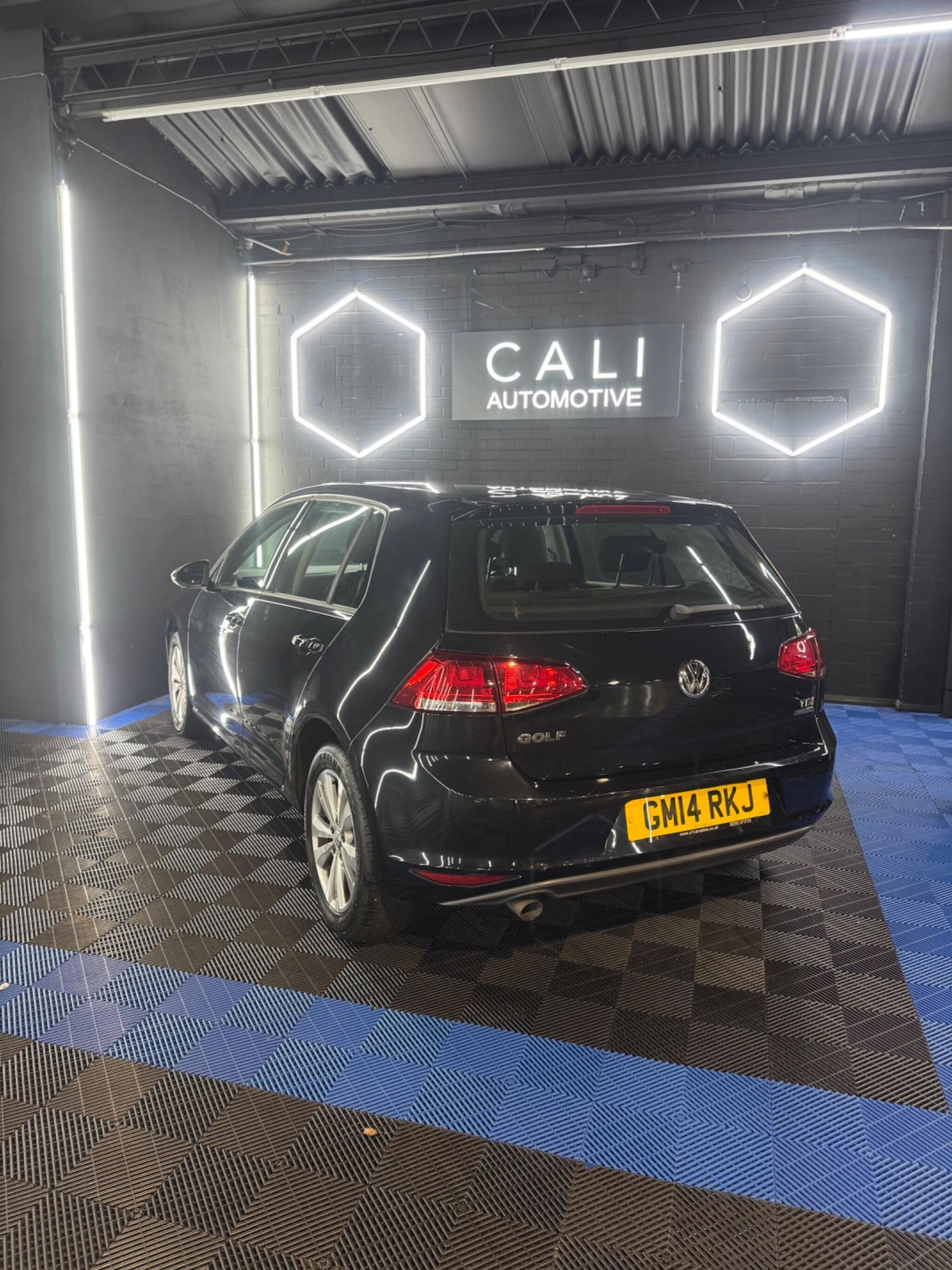 Used Volkswagen Golf 2014 for sale - 76865848: Photo 25