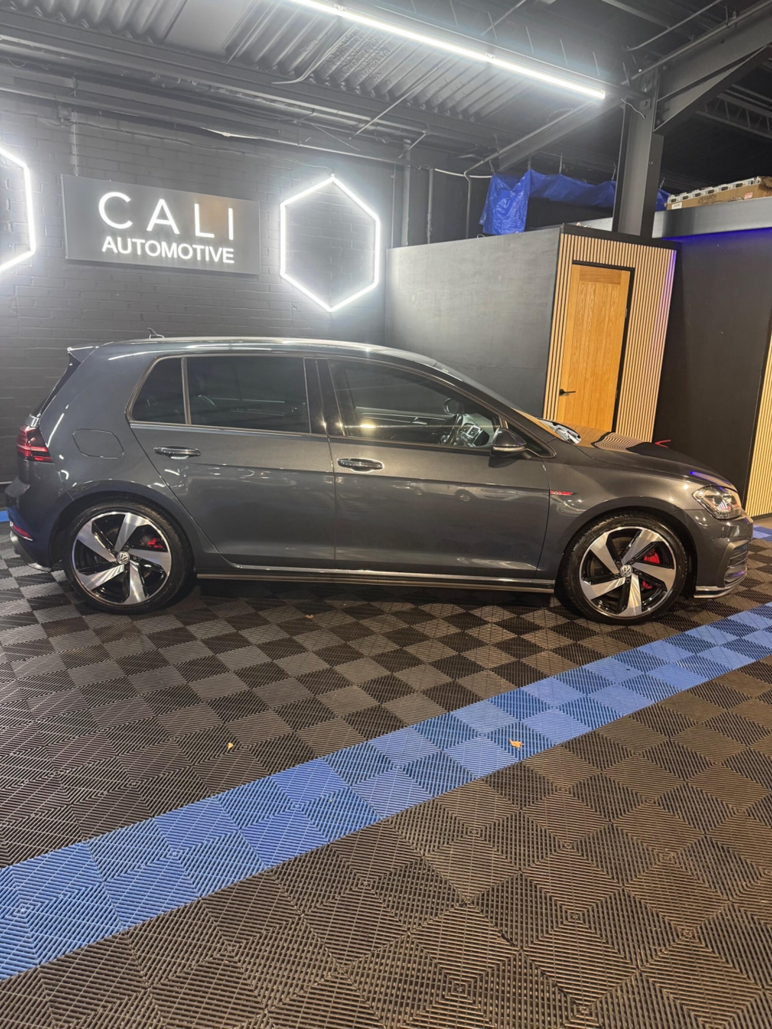 Used Volkswagen Golf for sale - 77768124: Photo 14