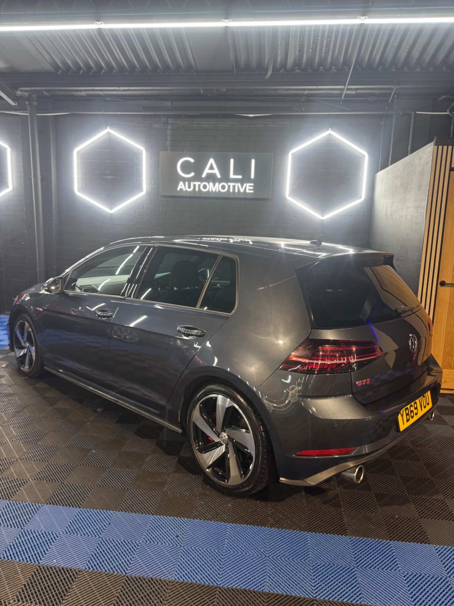 Used Volkswagen Golf for sale - 77768124: Photo 3