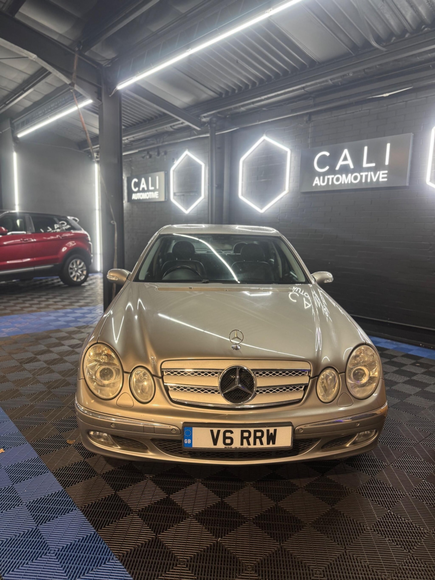 Used Mercedes-Benz E Class 2005 for sale - 77612636: Photo 36