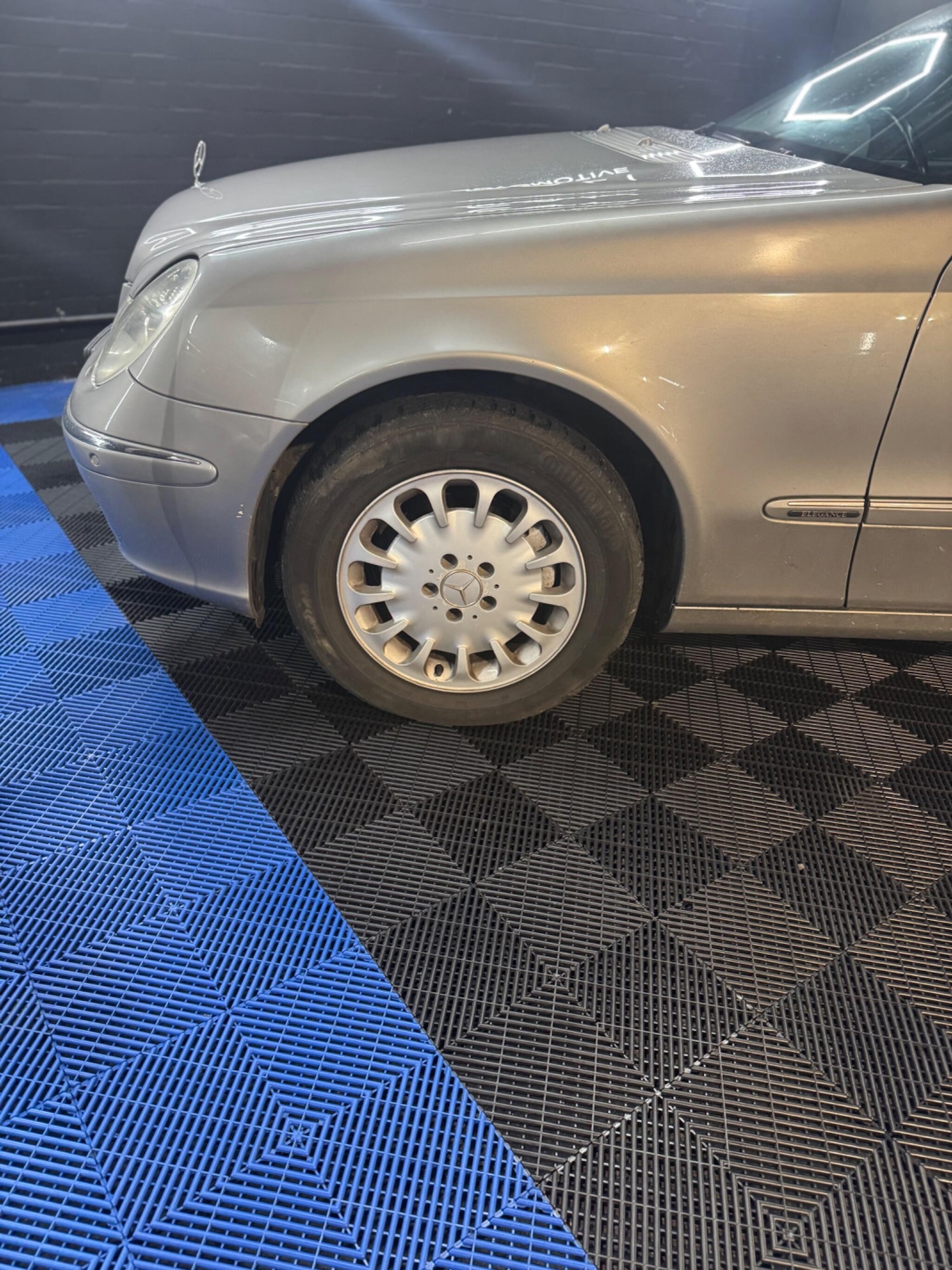 Used Mercedes-Benz E Class 2005 for sale - 77612636: Photo 40