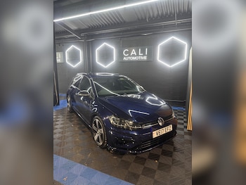 Used Volkswagen Golf 2017 for sale - 77992952: Photo