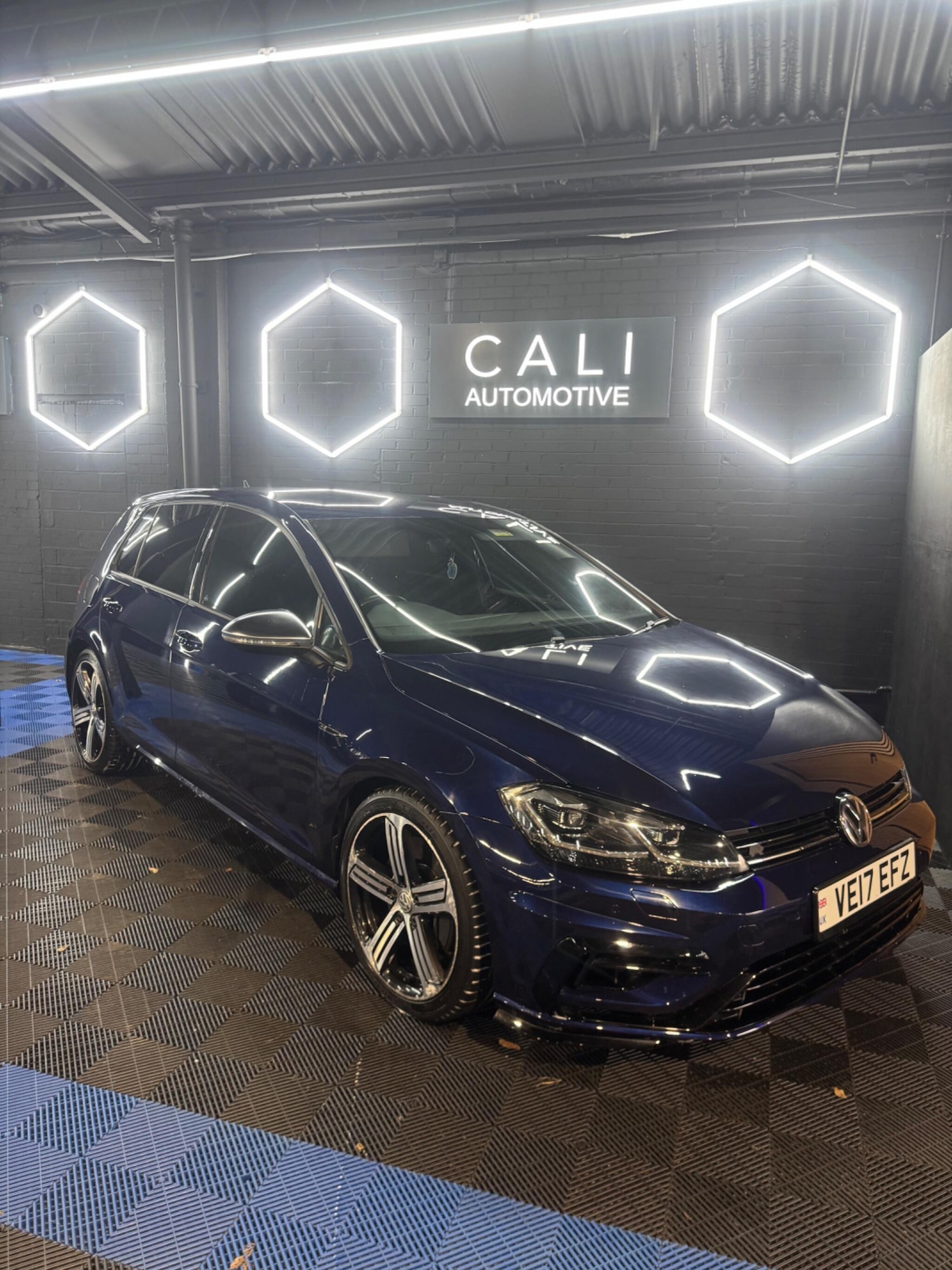 Used Volkswagen Golf for sale - 77992952: Photo 2