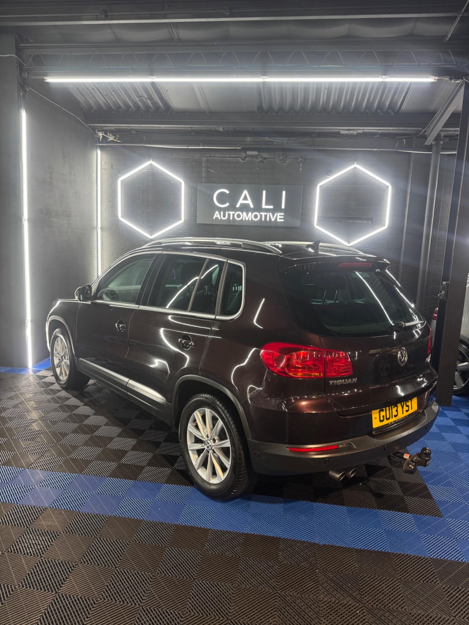 Used Volkswagen Tiguan 2013 for sale - 77400471: Photo 3