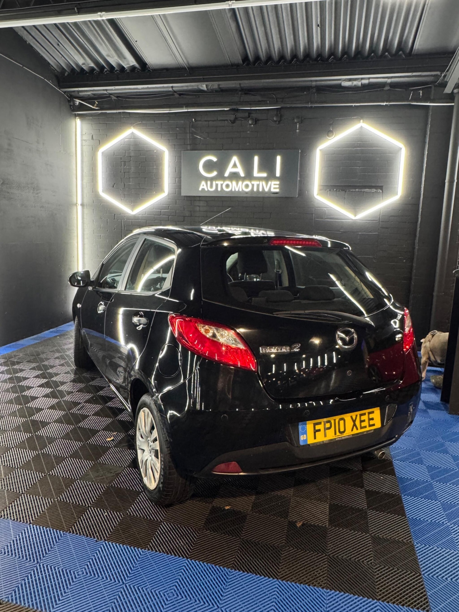 Used Mazda Mazda2 2010 for sale - 76866074: Photo 9