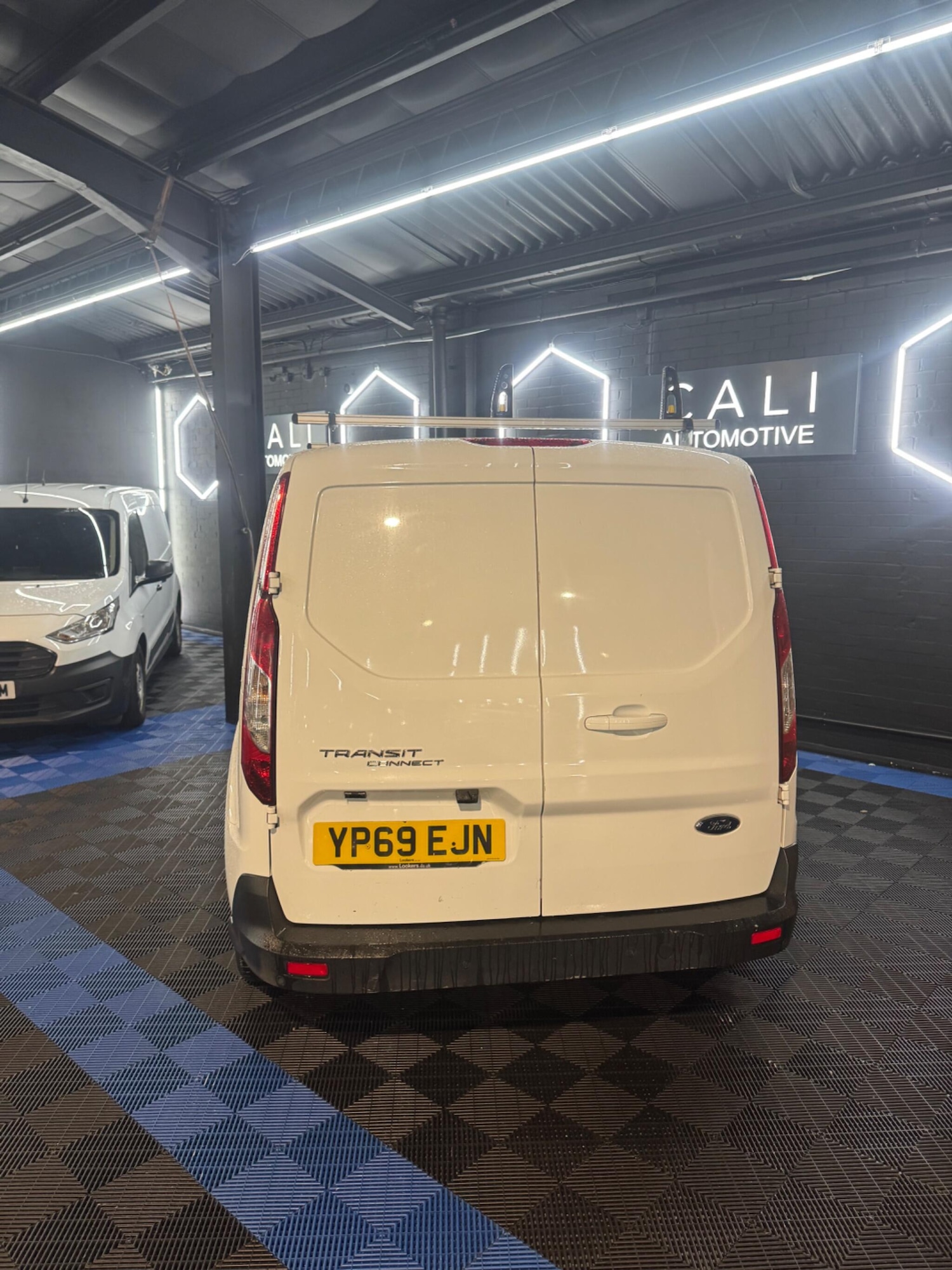 Used Ford Transit Connect 2019 for sale - 77400797: Photo 19