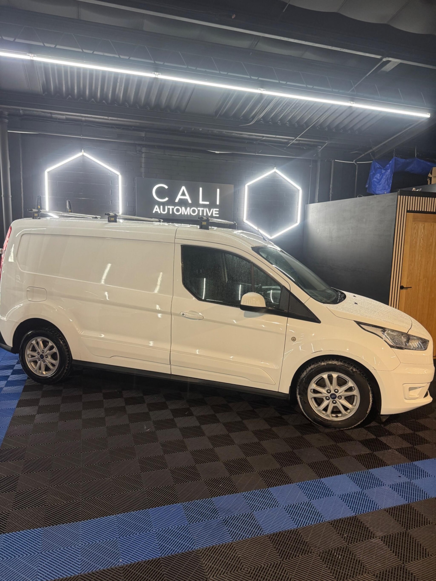 Used Ford Transit Connect 2019 for sale - 77400797: Photo 23
