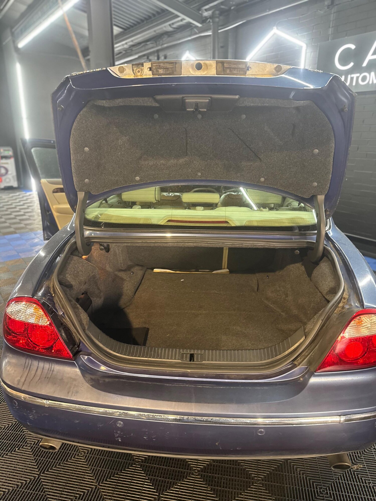 Used Jaguar S-Type for sale - 78141465: Photo 32