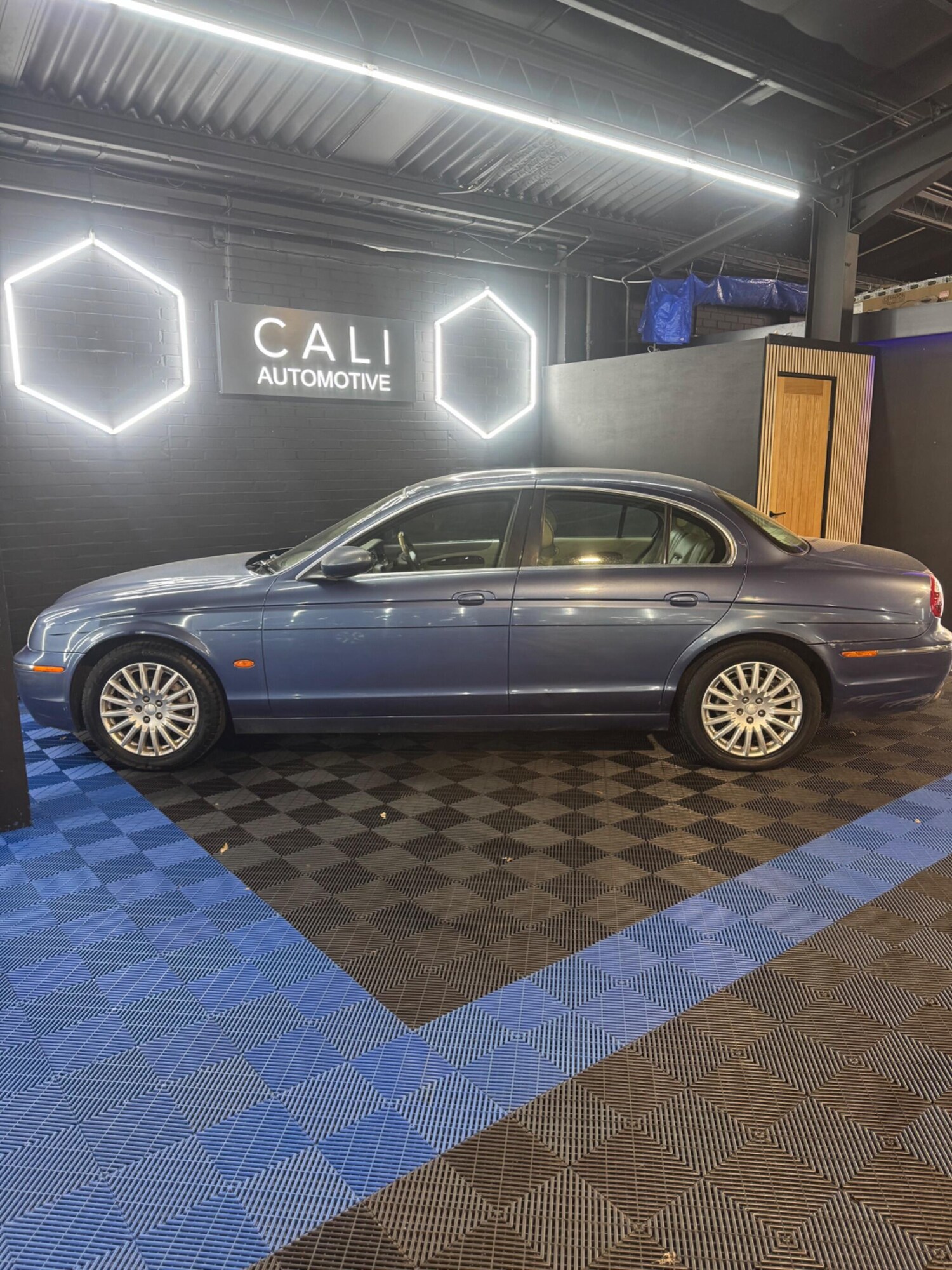 Used Jaguar S-Type for sale - 78141465: Photo 4