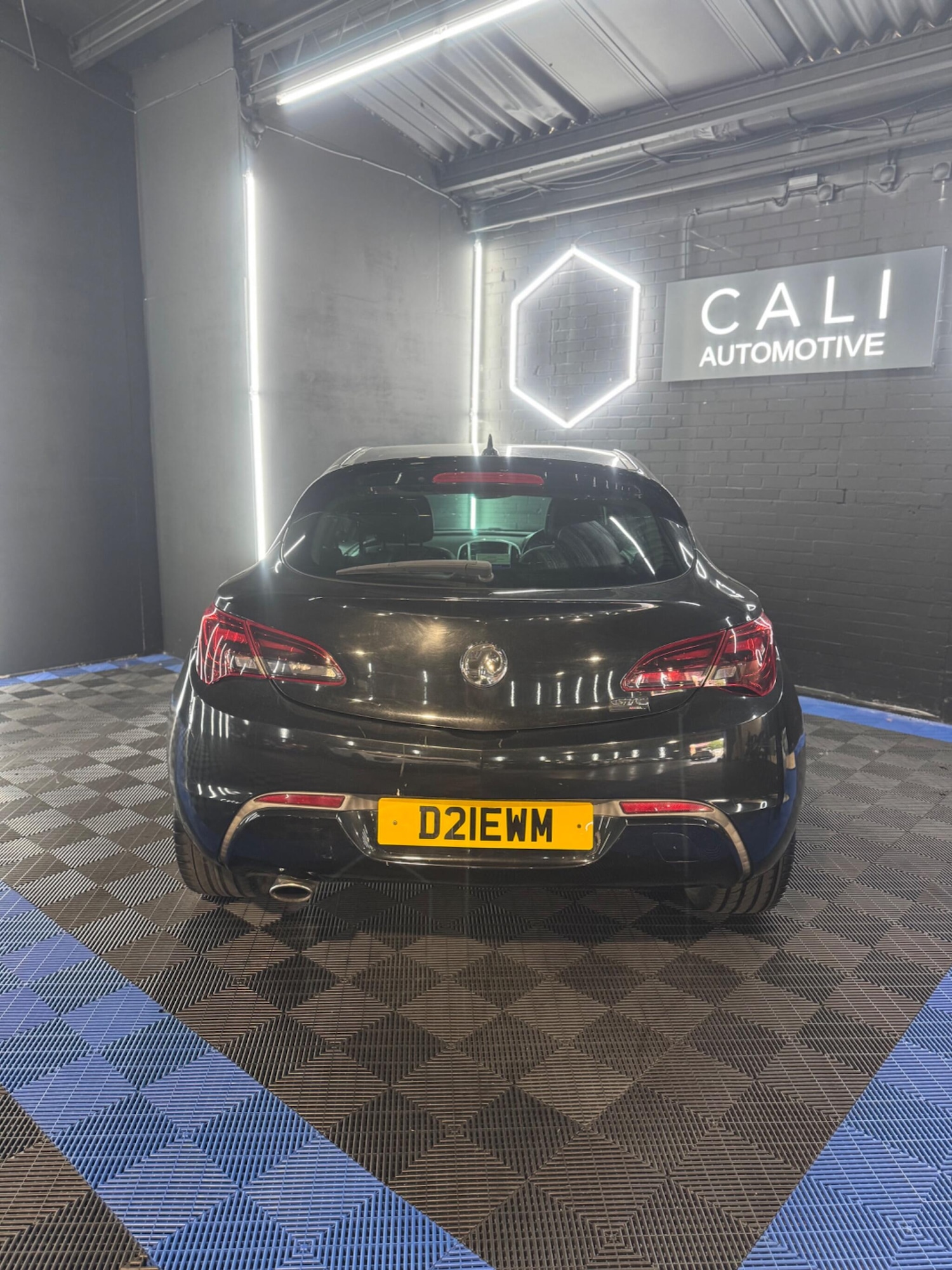 Used Vauxhall Astra GTC 2014 for sale - 76886227: Photo 11