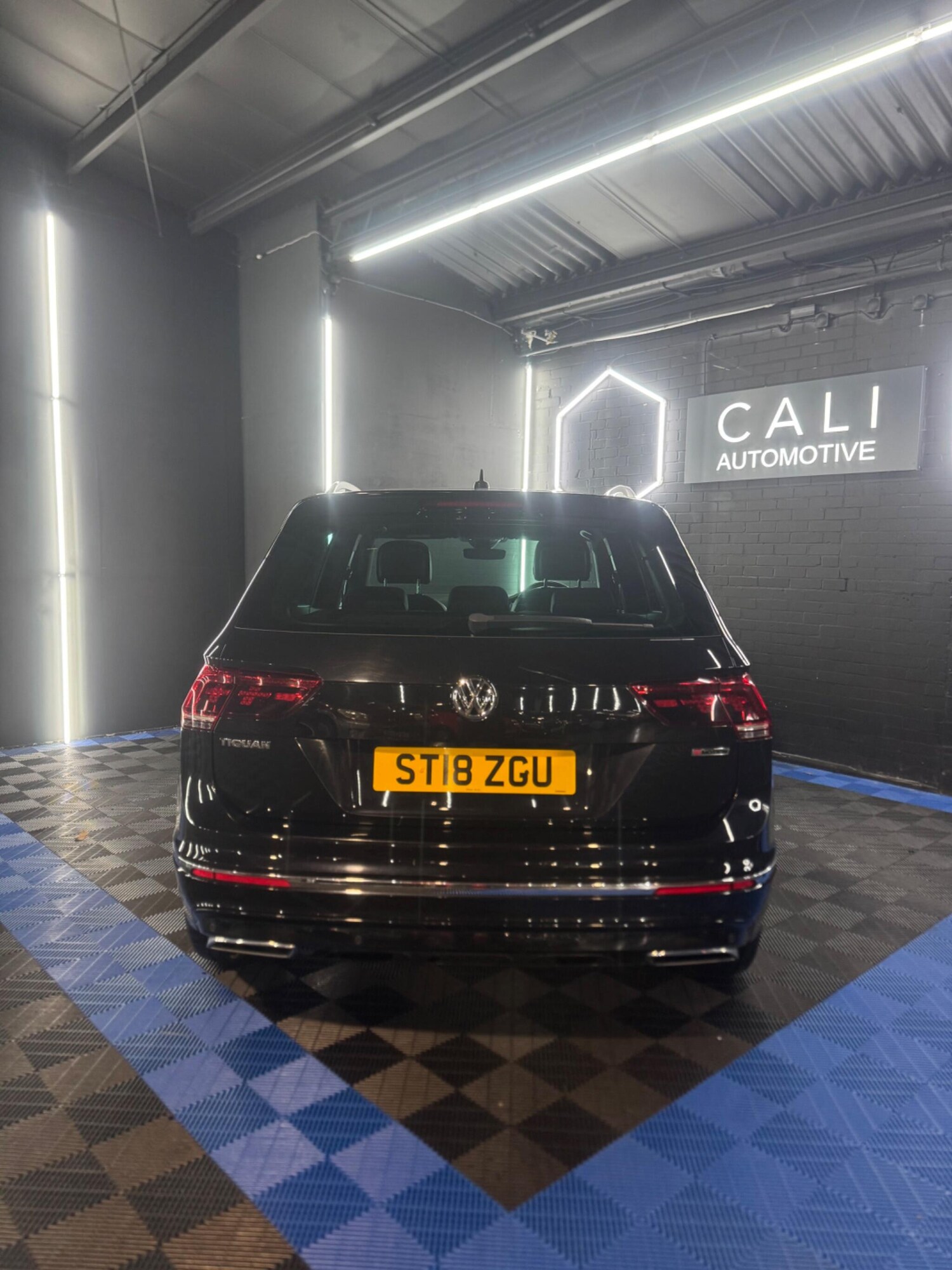 Used Volkswagen Tiguan for sale - 77808264: Photo 15