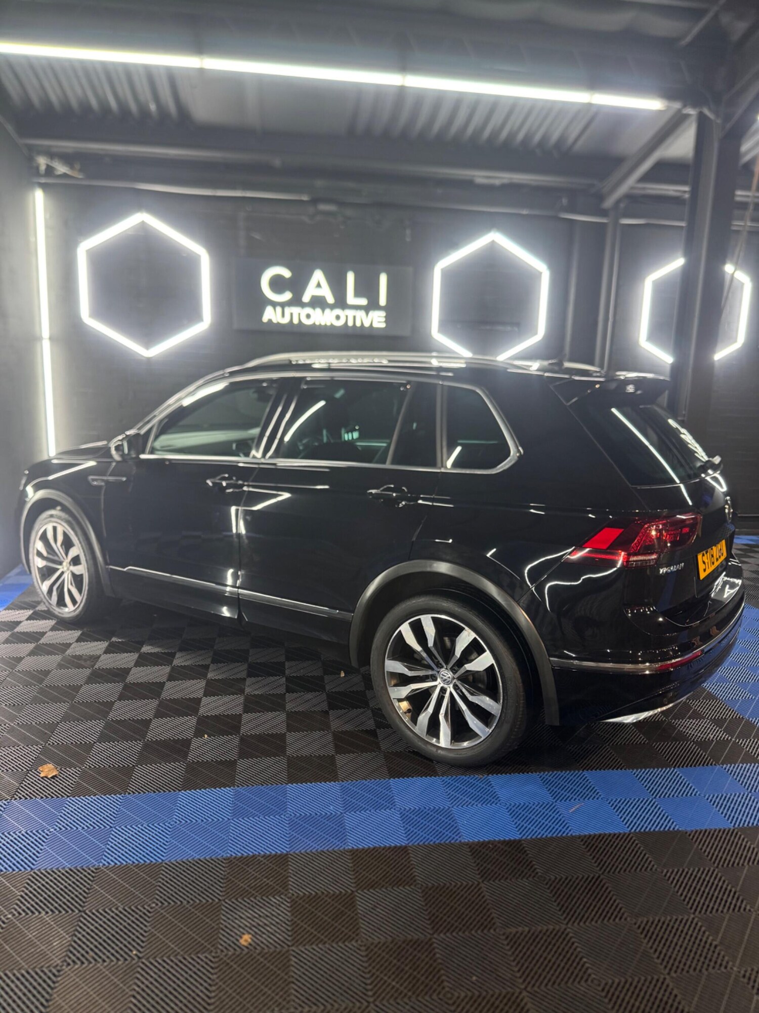 Used Volkswagen Tiguan for sale - 77808264: Photo 55