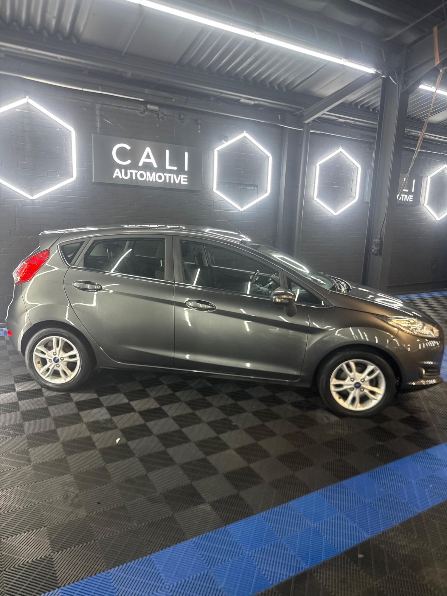 Used Ford Fiesta 2016 for sale - 77131880: Photo 18