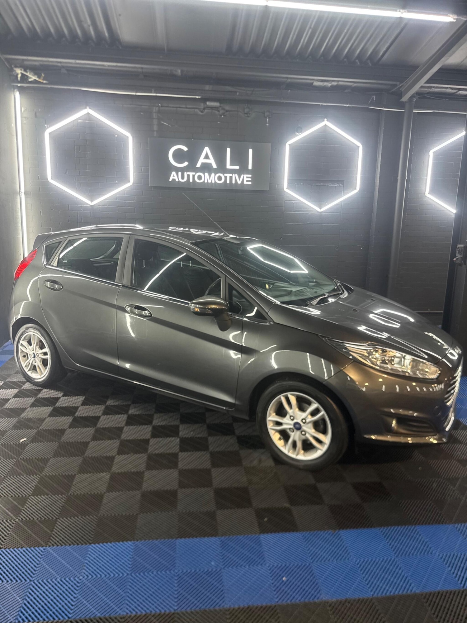 Used Ford Fiesta 2016 for sale - 77131880: Photo 19