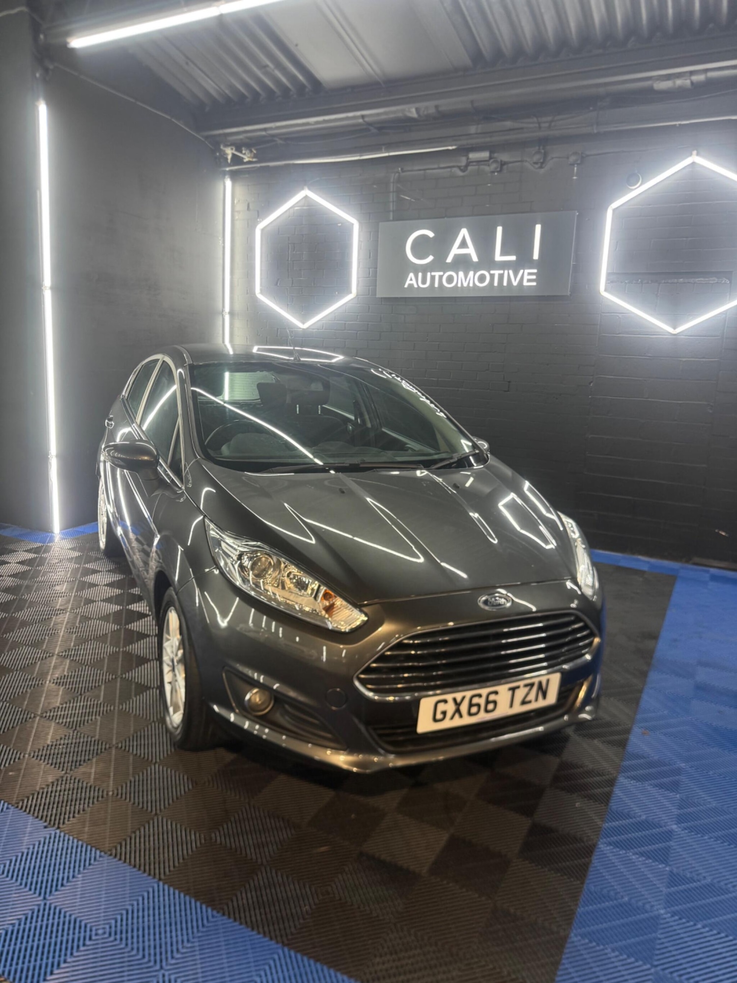 Used Ford Fiesta 2016 for sale - 77131880: Photo 7