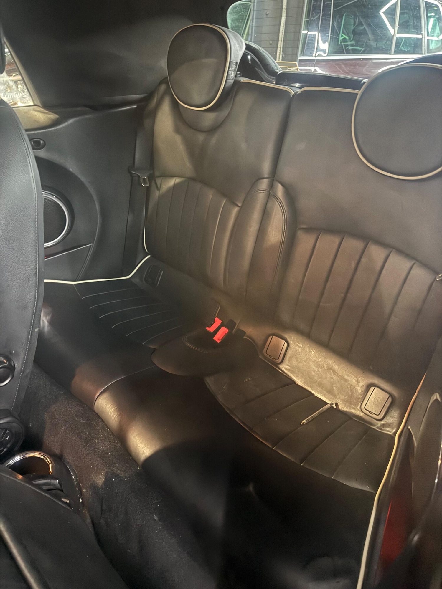 Used MINI Convertible 2010 for sale - 77549993: Photo 21