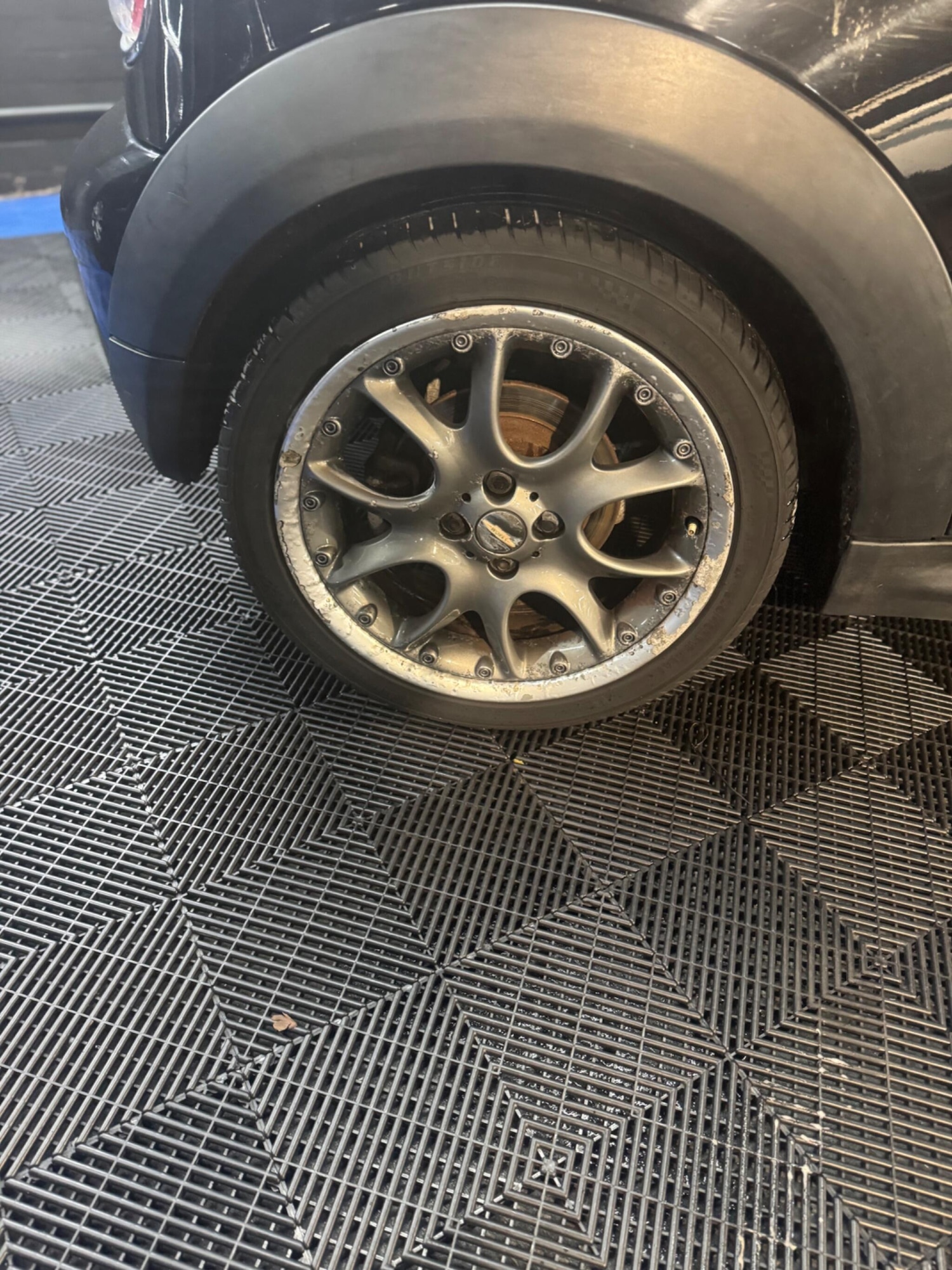 Used MINI Convertible 2010 for sale - 77549993: Photo 28