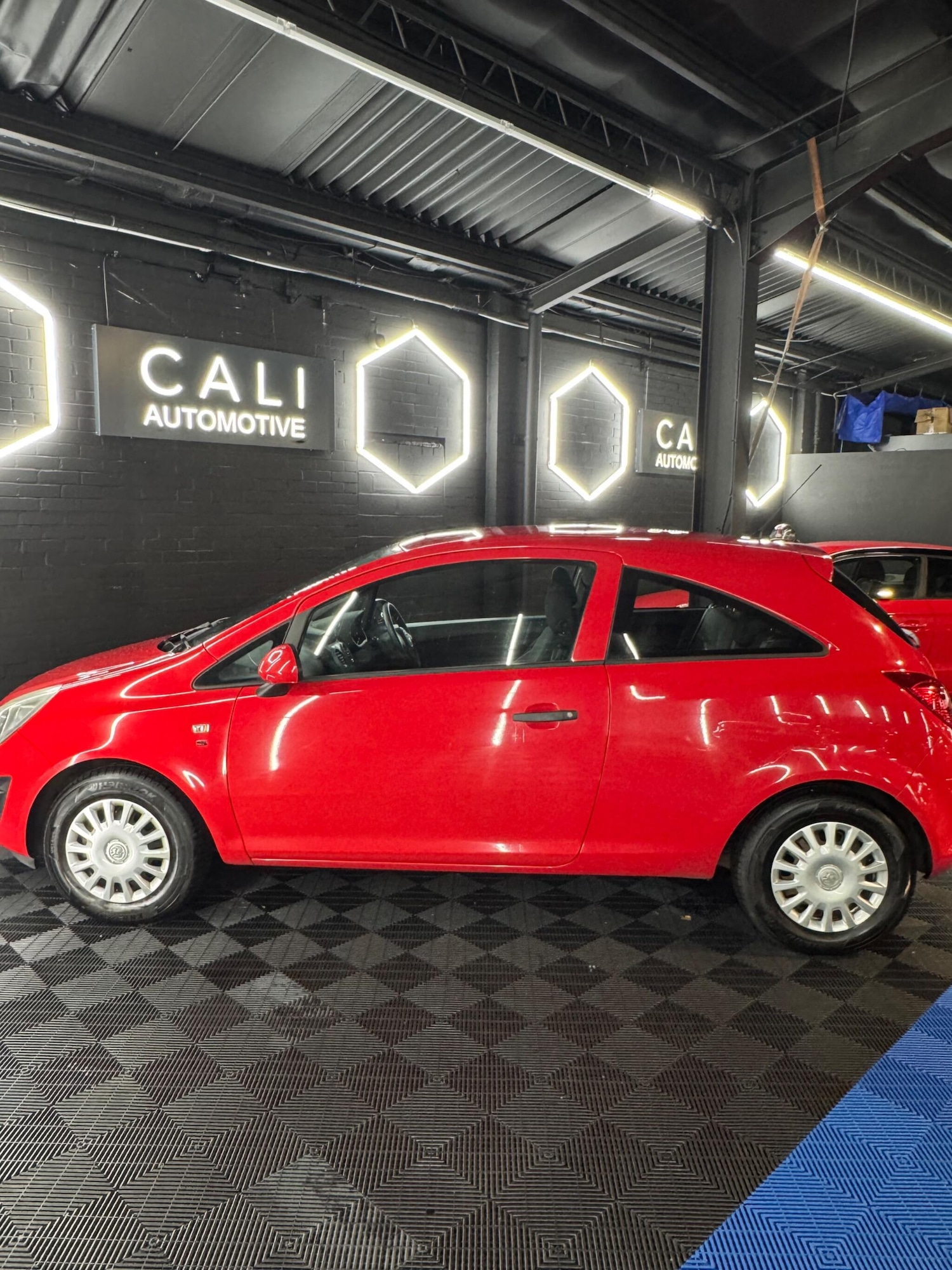 Used Vauxhall Corsa 2012 for sale - 76866469: Photo 11