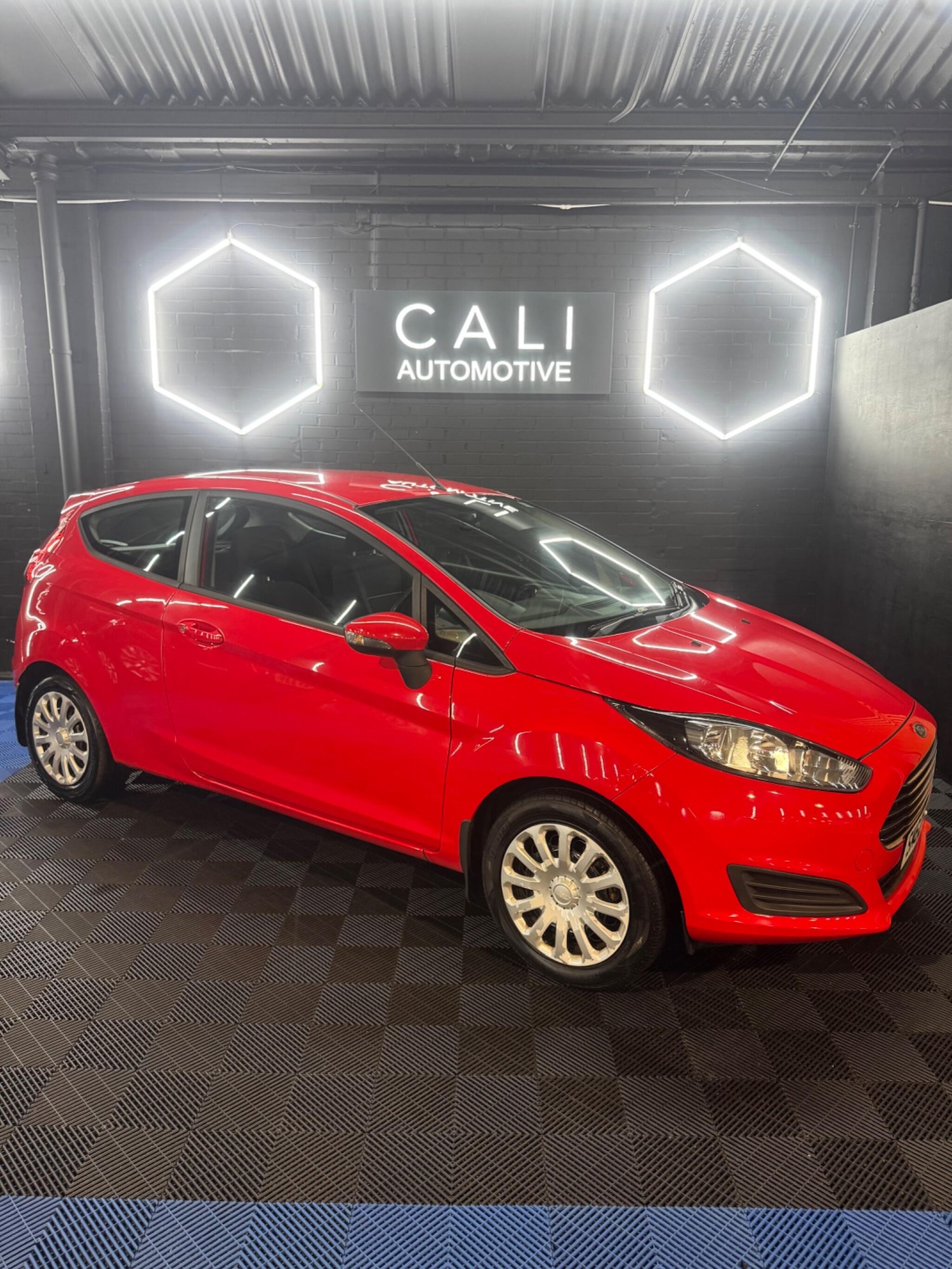 Used Ford Fiesta 2013 for sale - 77278695: Photo 11