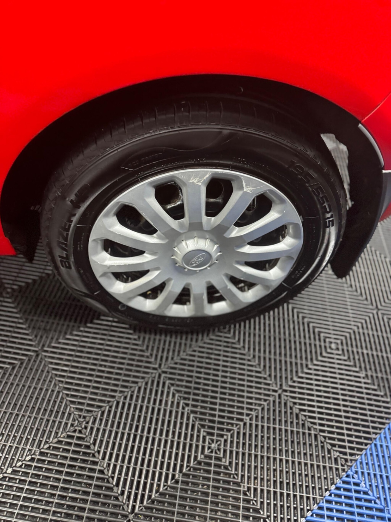 Used Ford Fiesta 2013 for sale - 77278695: Photo 16