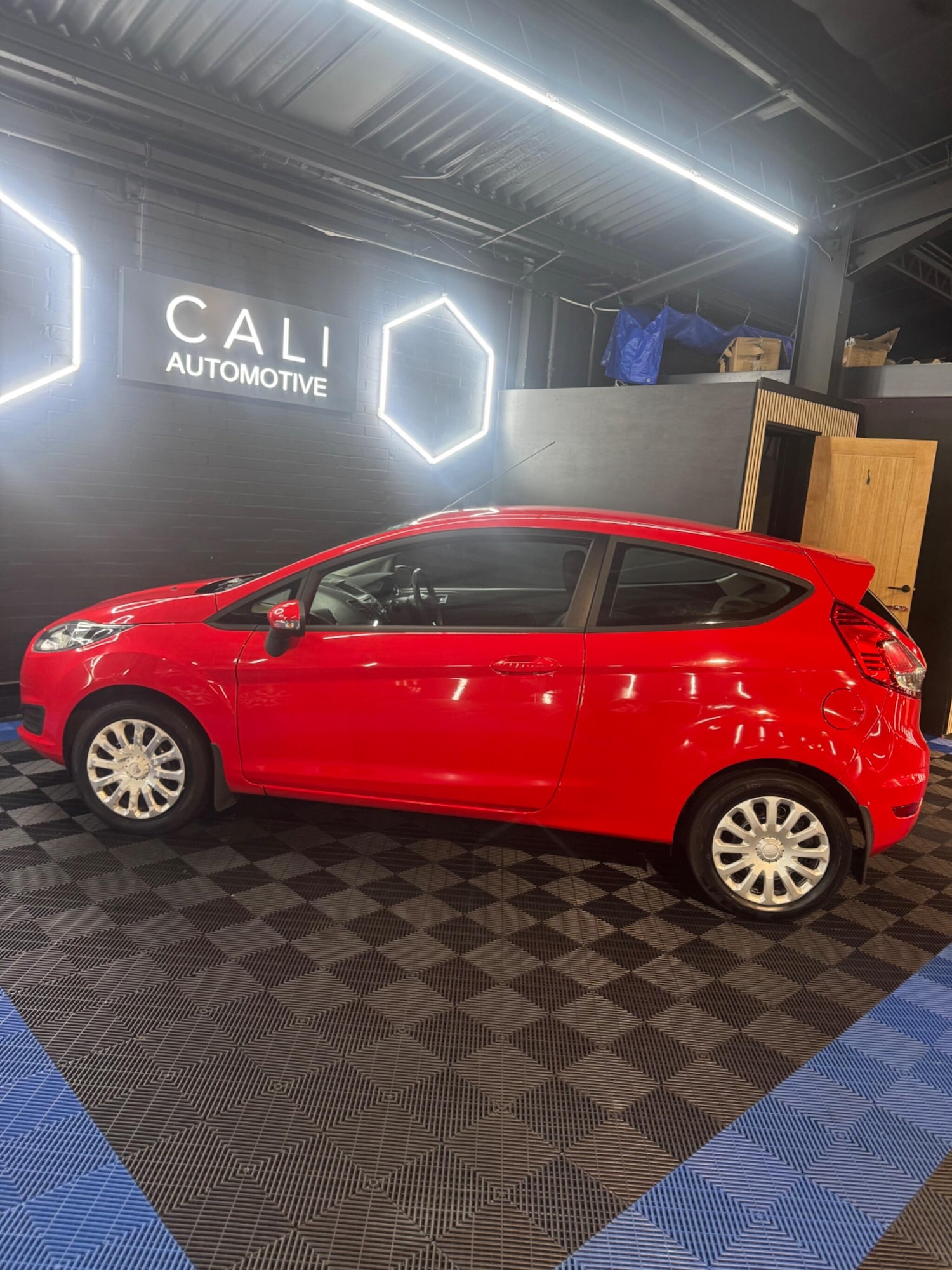 Used Ford Fiesta 2013 for sale - 77278695: Photo 25