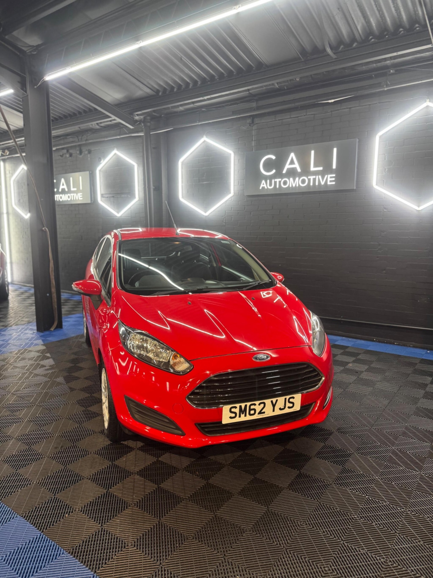 Used Ford Fiesta 2013 for sale - 77278695: Photo 6