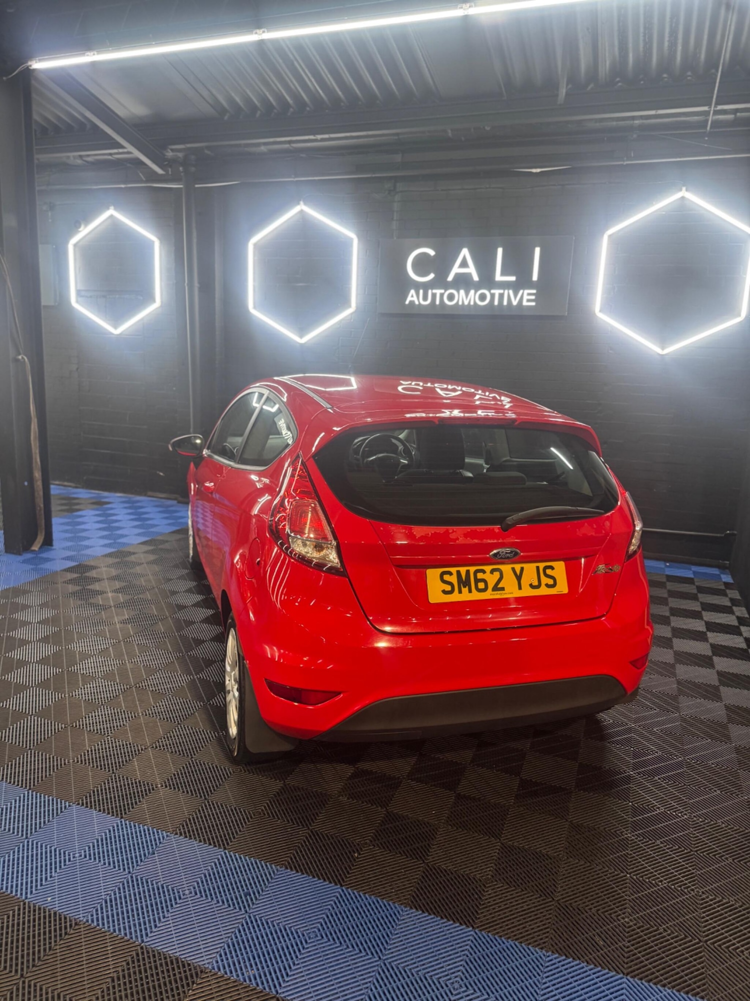 Used Ford Fiesta 2013 for sale - 77278695: Photo 8