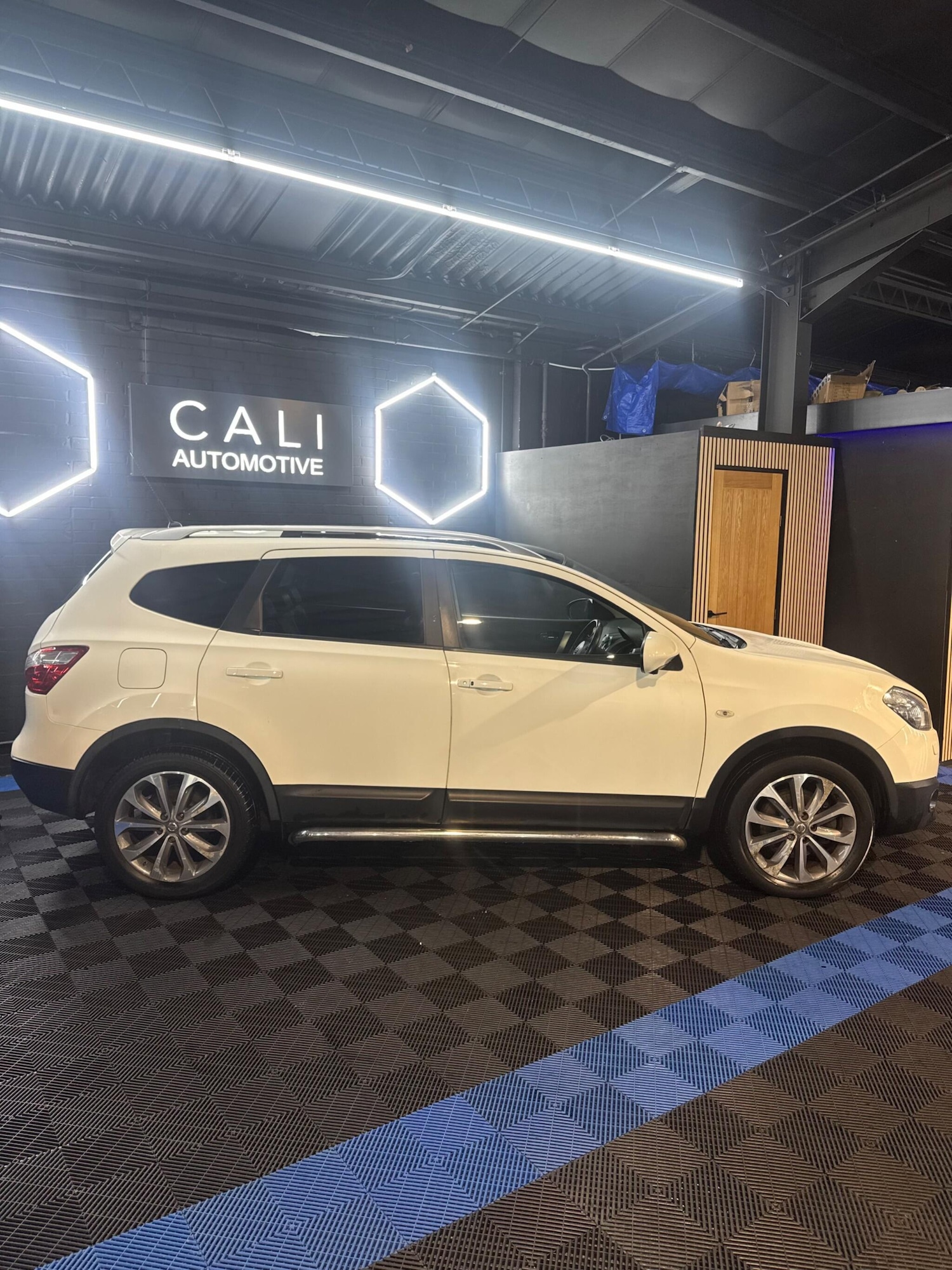 Used Nissan Qashqai+2 2013 for sale - 77538394: Photo 19