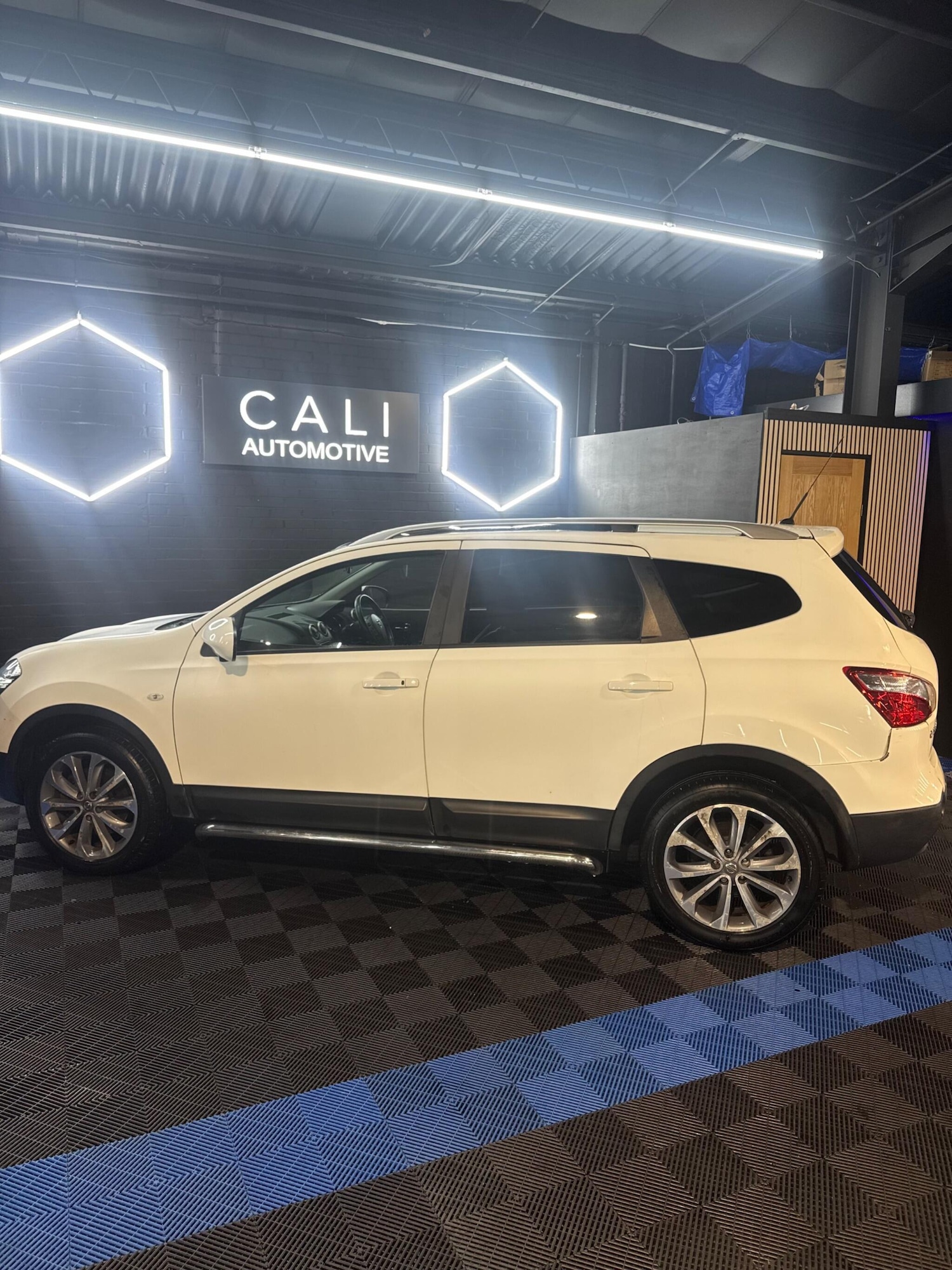 Used Nissan Qashqai+2 2013 for sale - 77538394: Photo 46