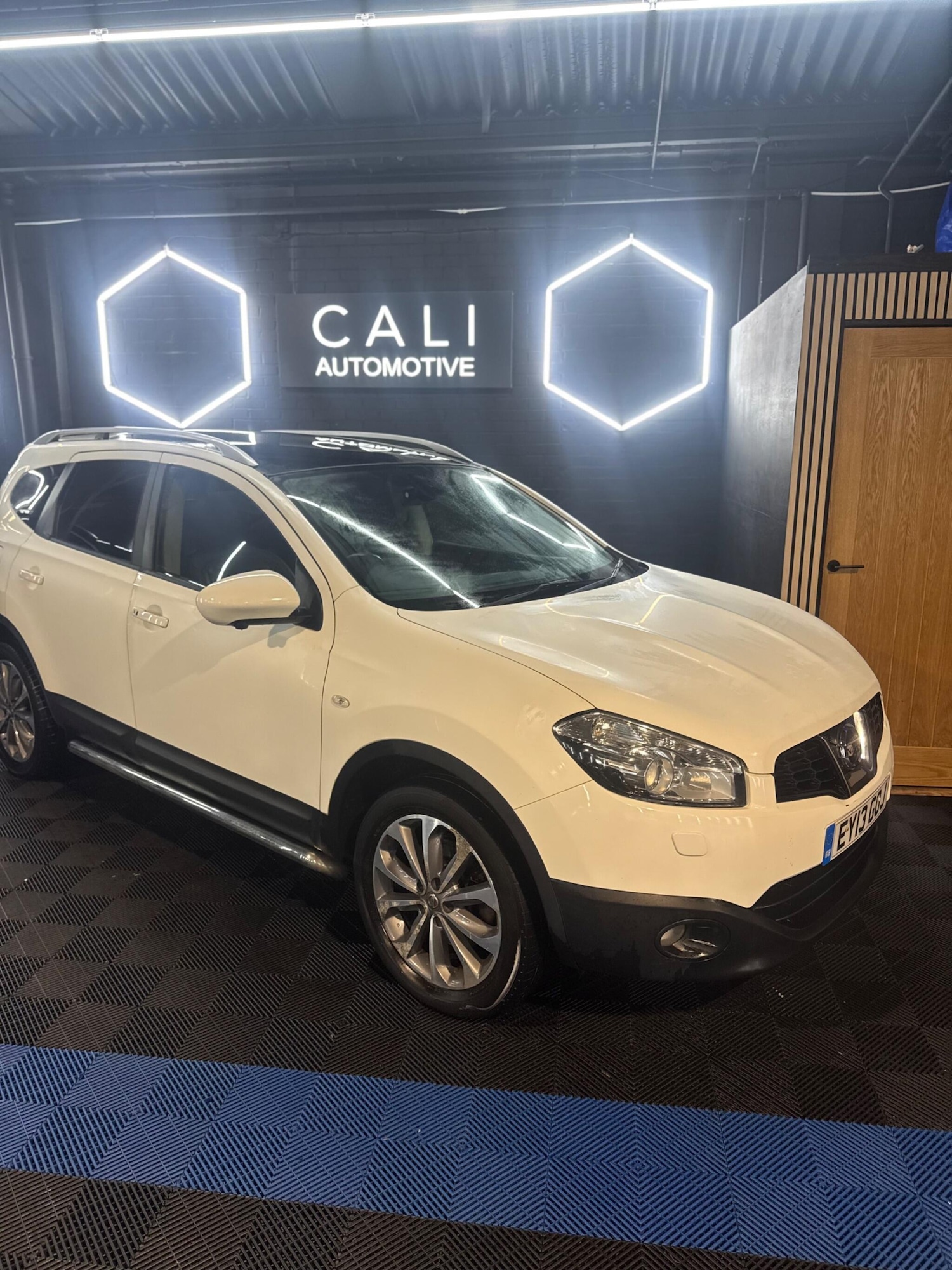 Used Nissan Qashqai+2 2013 for sale - 77538394: Photo 5