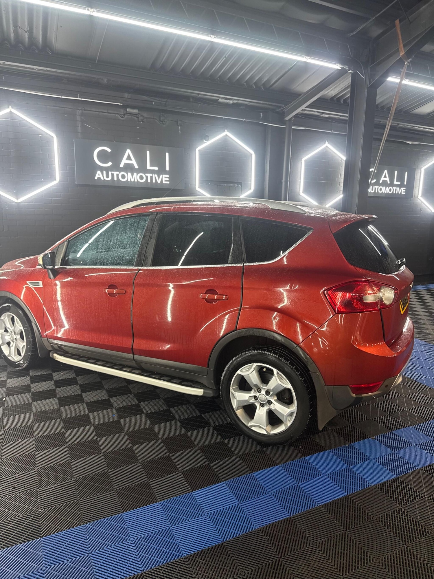 Used Ford Kuga 2009 for sale - 77320877: Photo 12