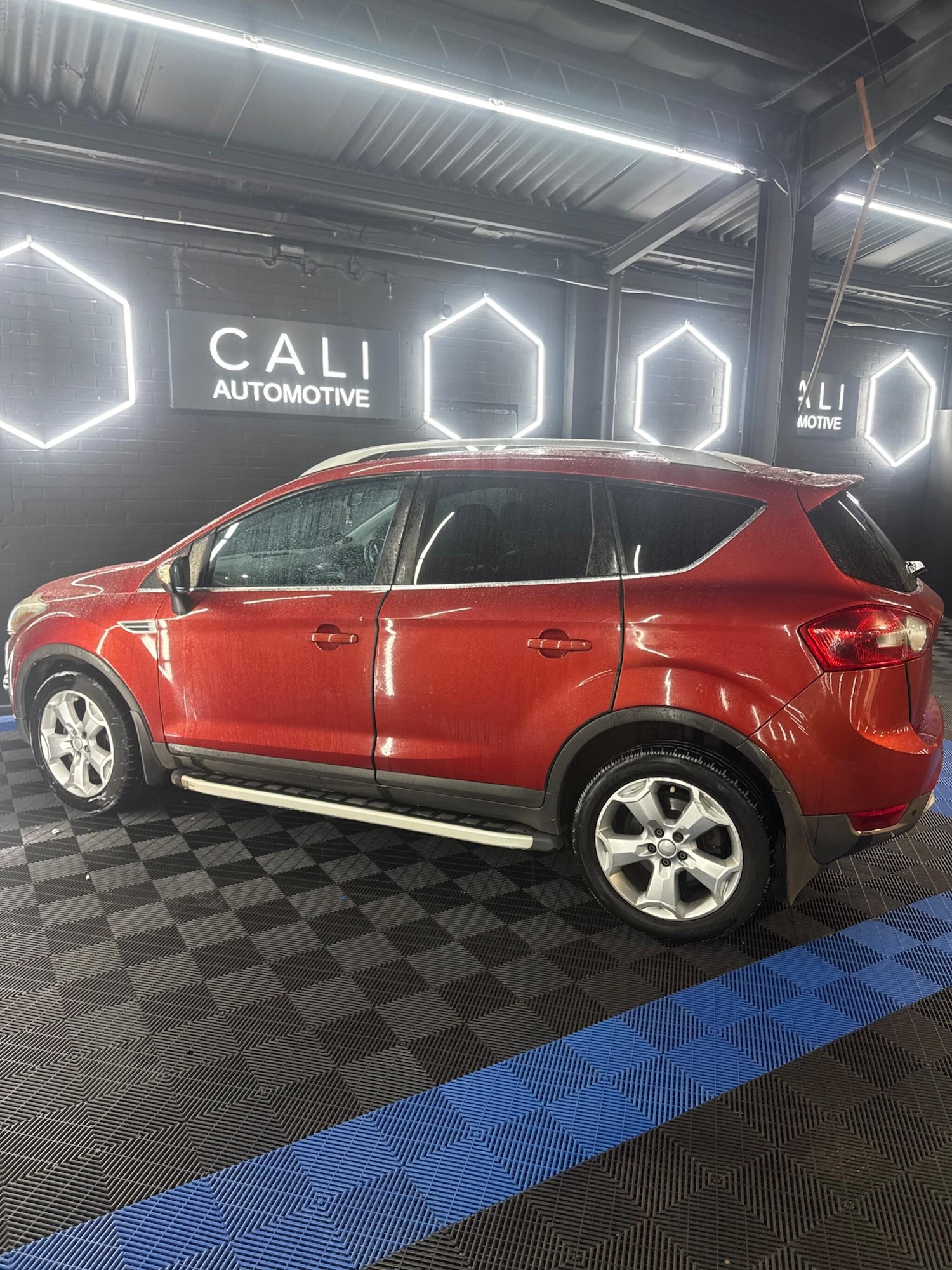 Used Ford Kuga 2009 for sale - 77320877: Photo 20