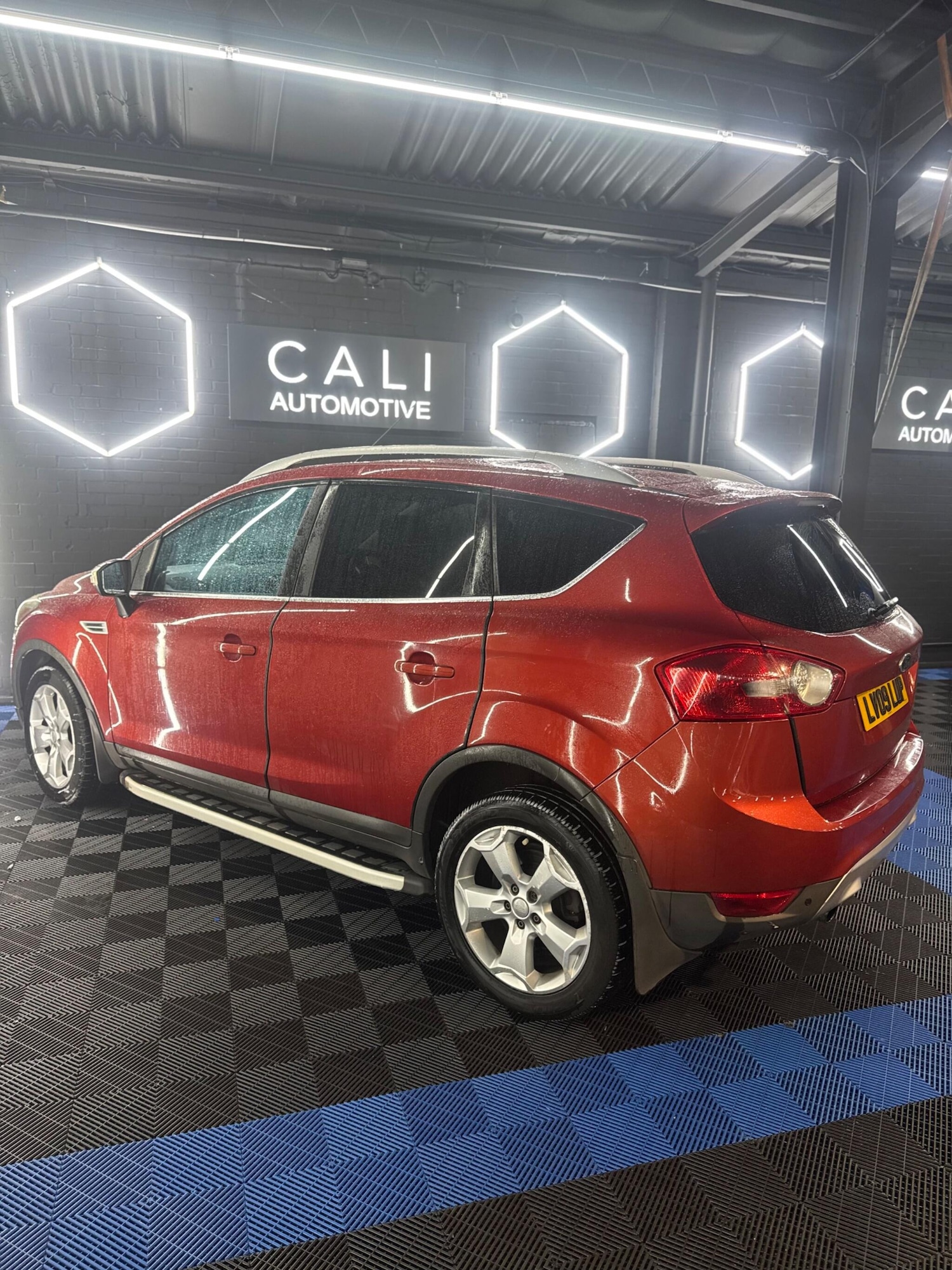 Used Ford Kuga 2009 for sale - 77320877: Photo 21