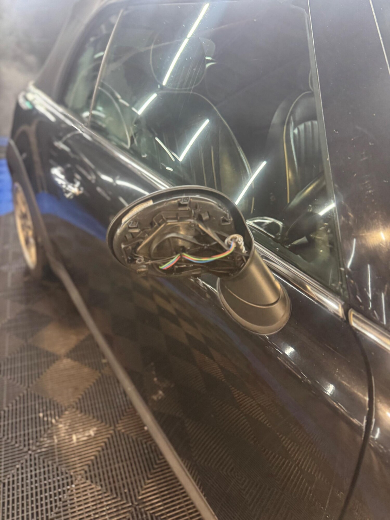 Used MINI Convertible 2010 for sale - 77908723: Photo 35