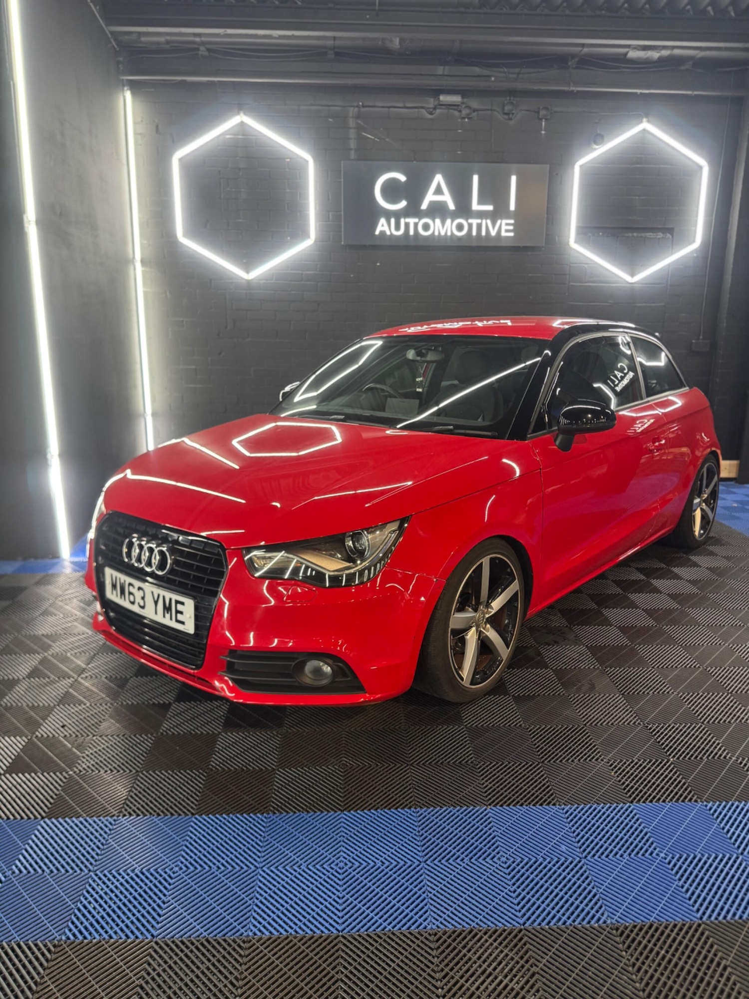 Used Audi A1 2013 for sale - 76865171: Photo 12