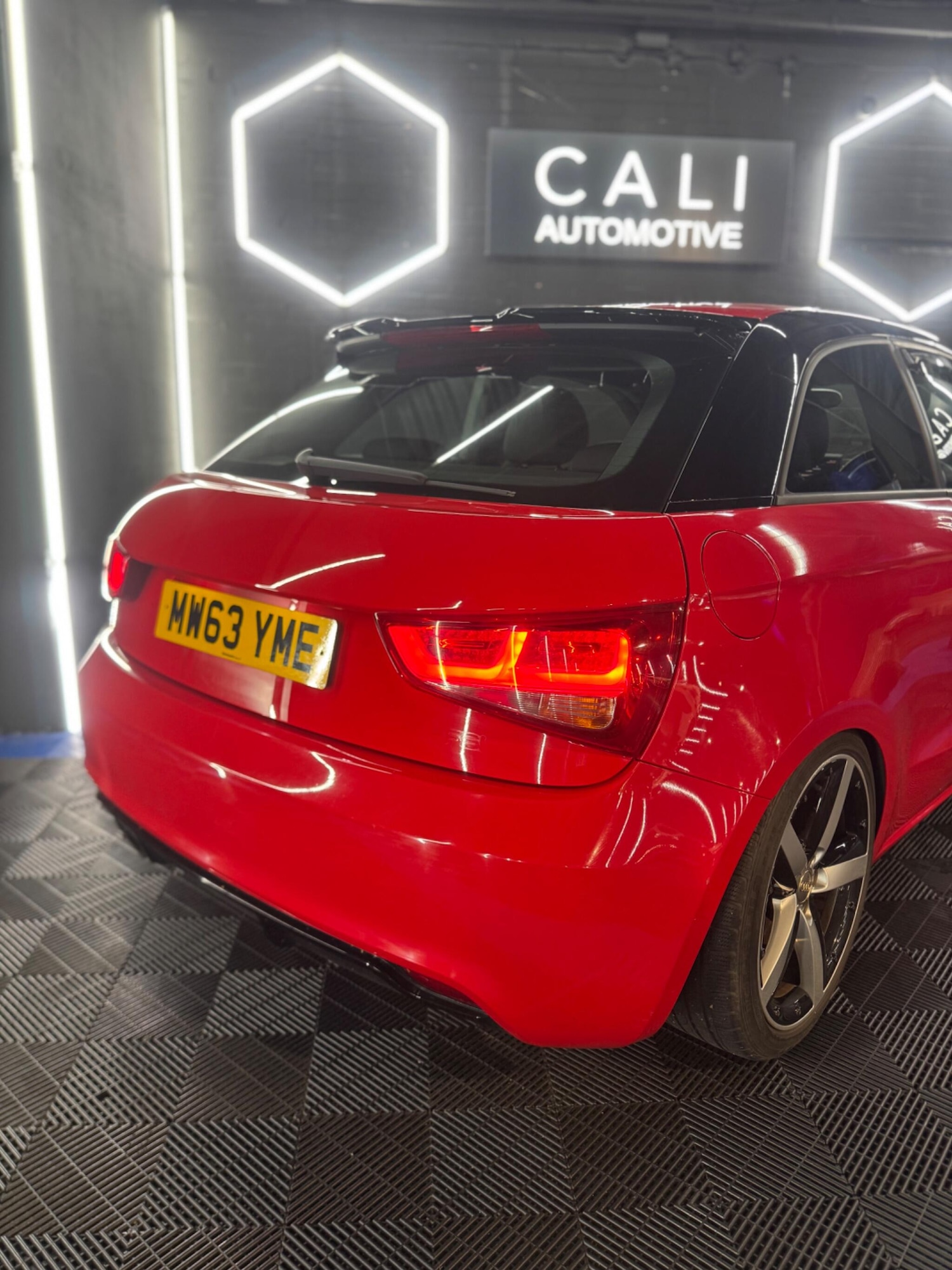 Used Audi A1 2013 for sale - 76865171: Photo 27