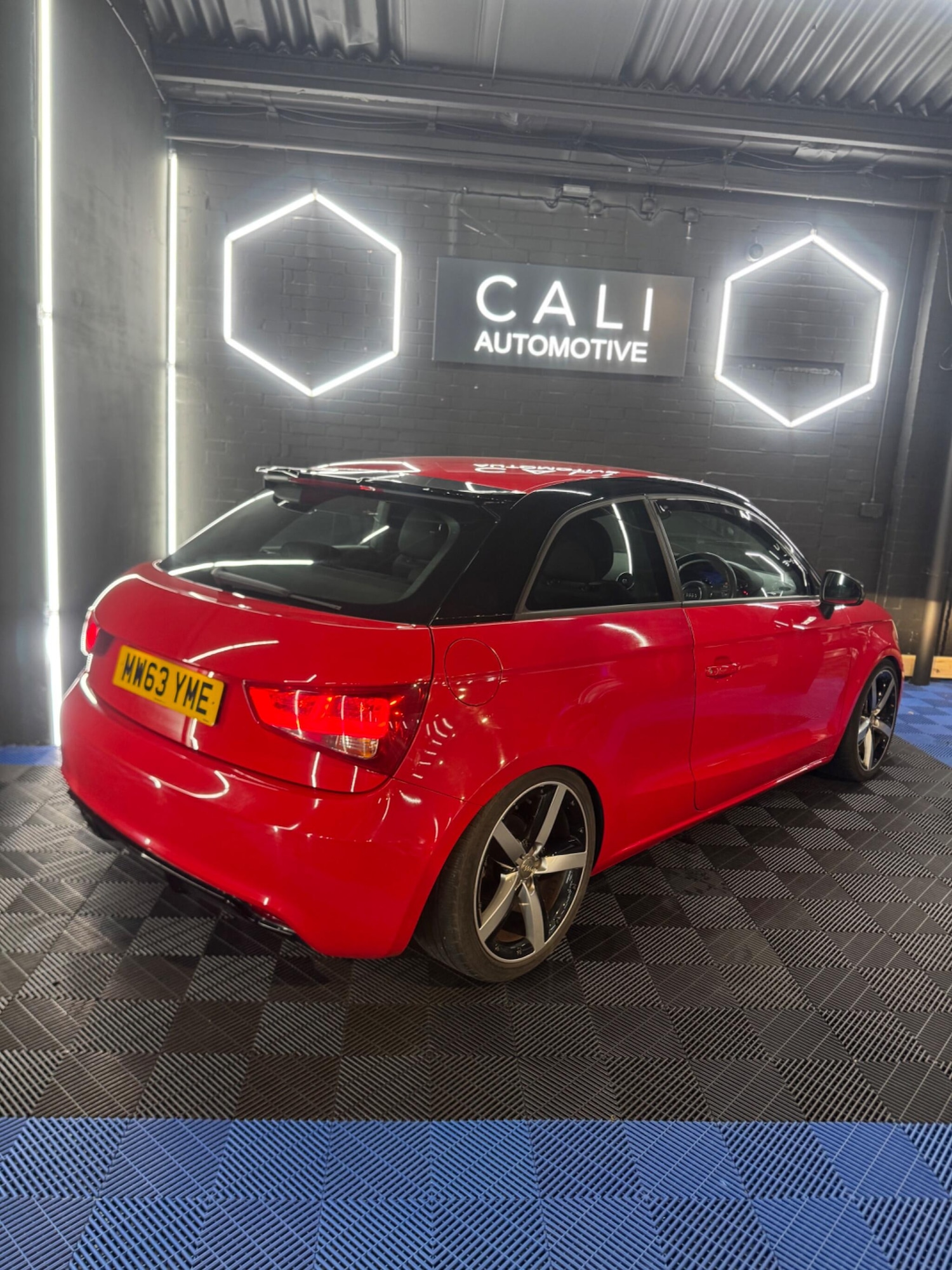 Used Audi A1 2013 for sale - 76865171: Photo 28