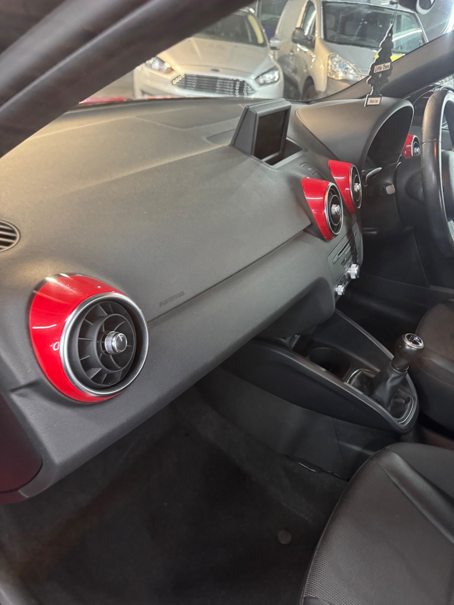 Used Audi A1 2013 for sale - 76865171: Photo 31