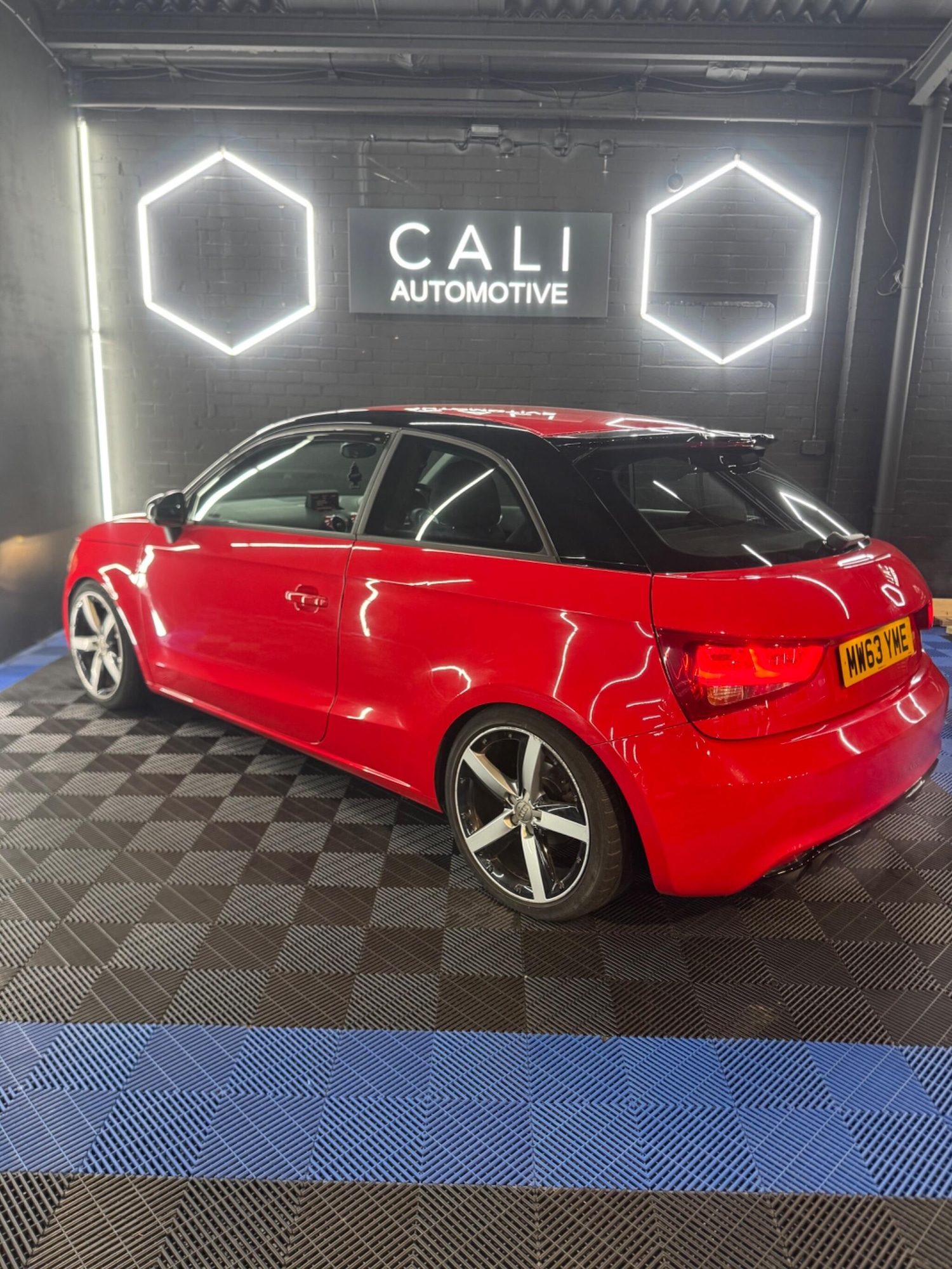 Used Audi A1 2013 for sale - 76865171: Photo 4