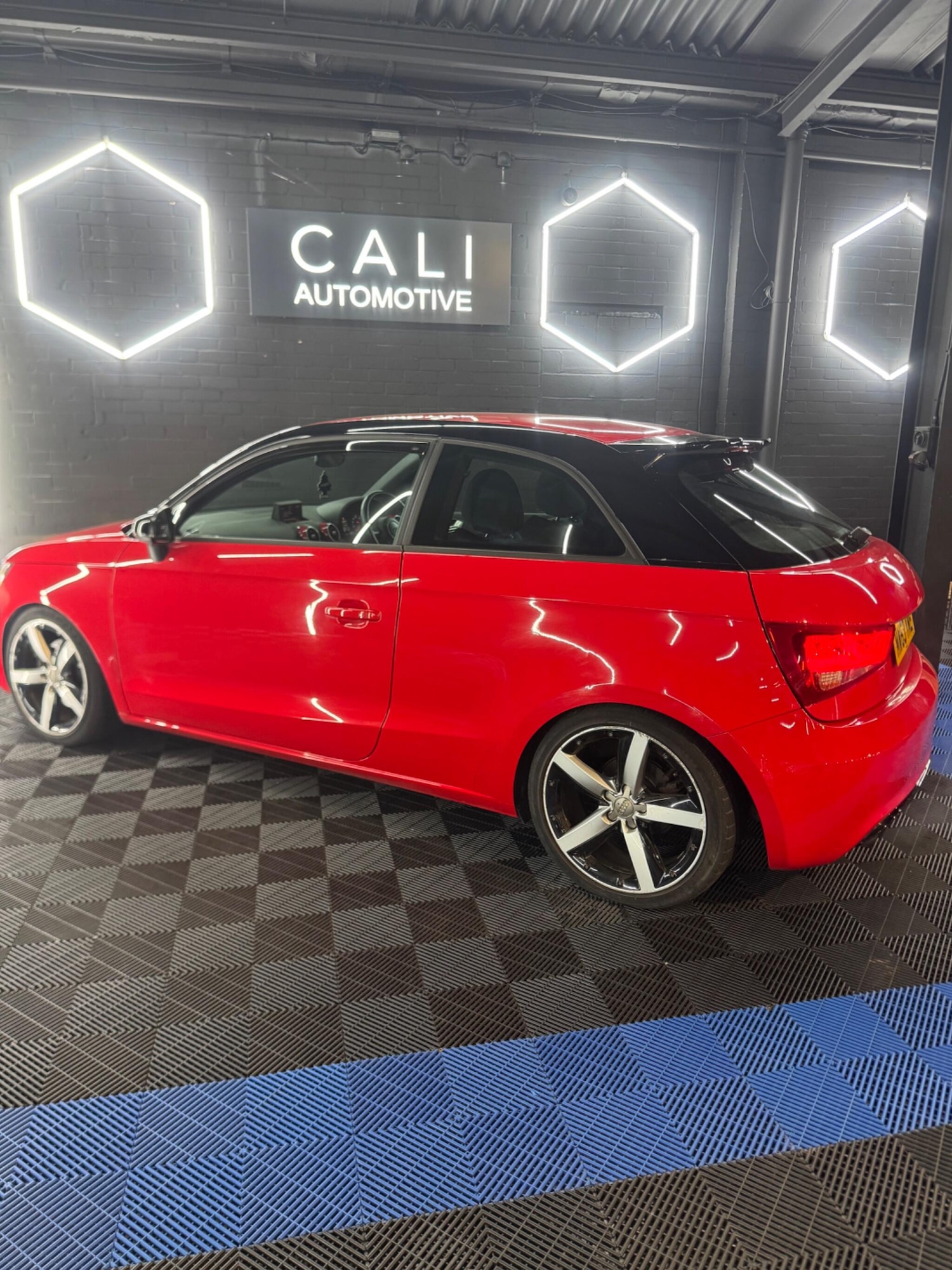 Used Audi A1 2013 for sale - 76865171: Photo 51