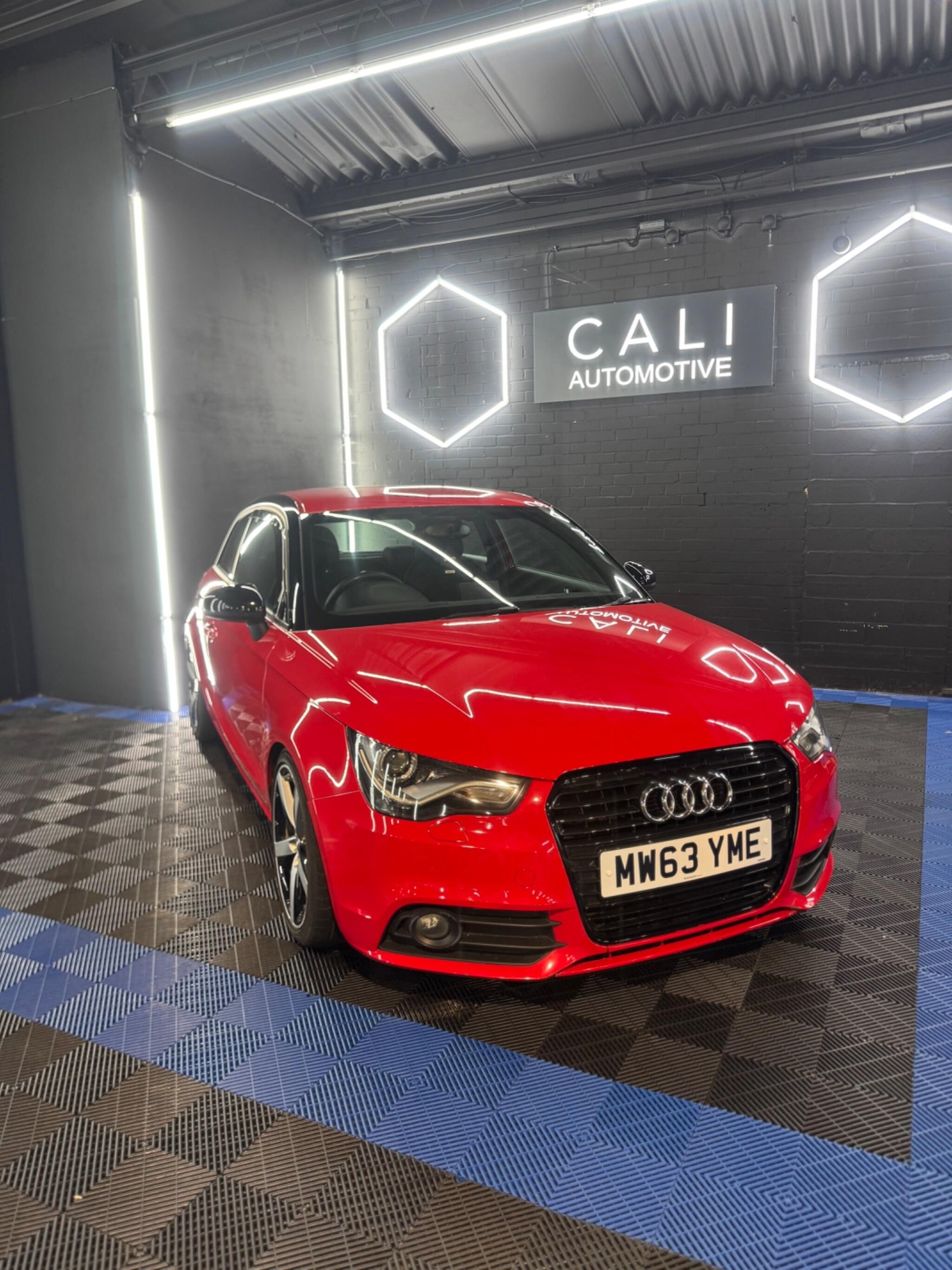 Used Audi A1 2013 for sale - 76865171: Photo 8