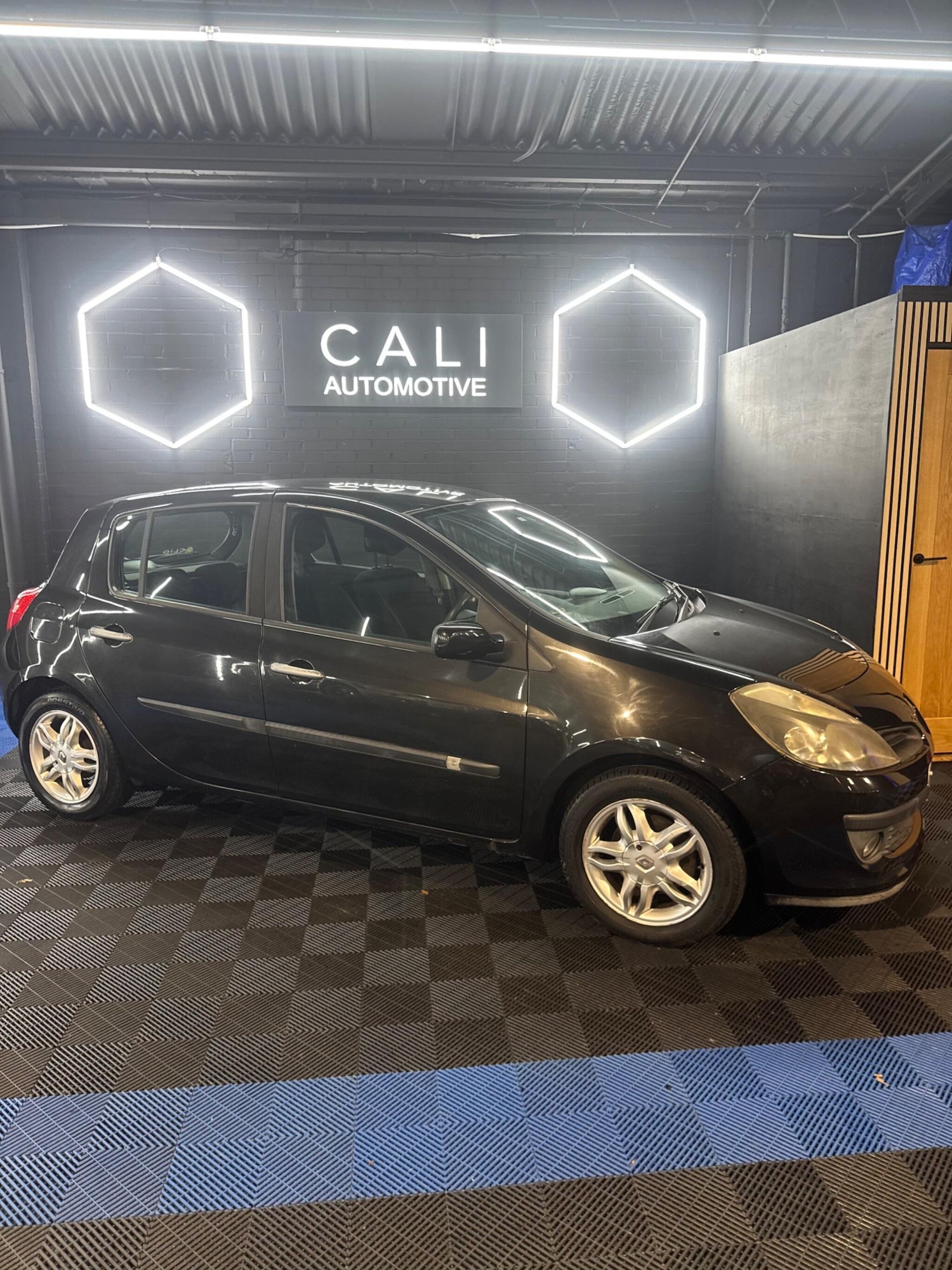 Used Renault Clio 2006 for sale - 78101041: Photo 13