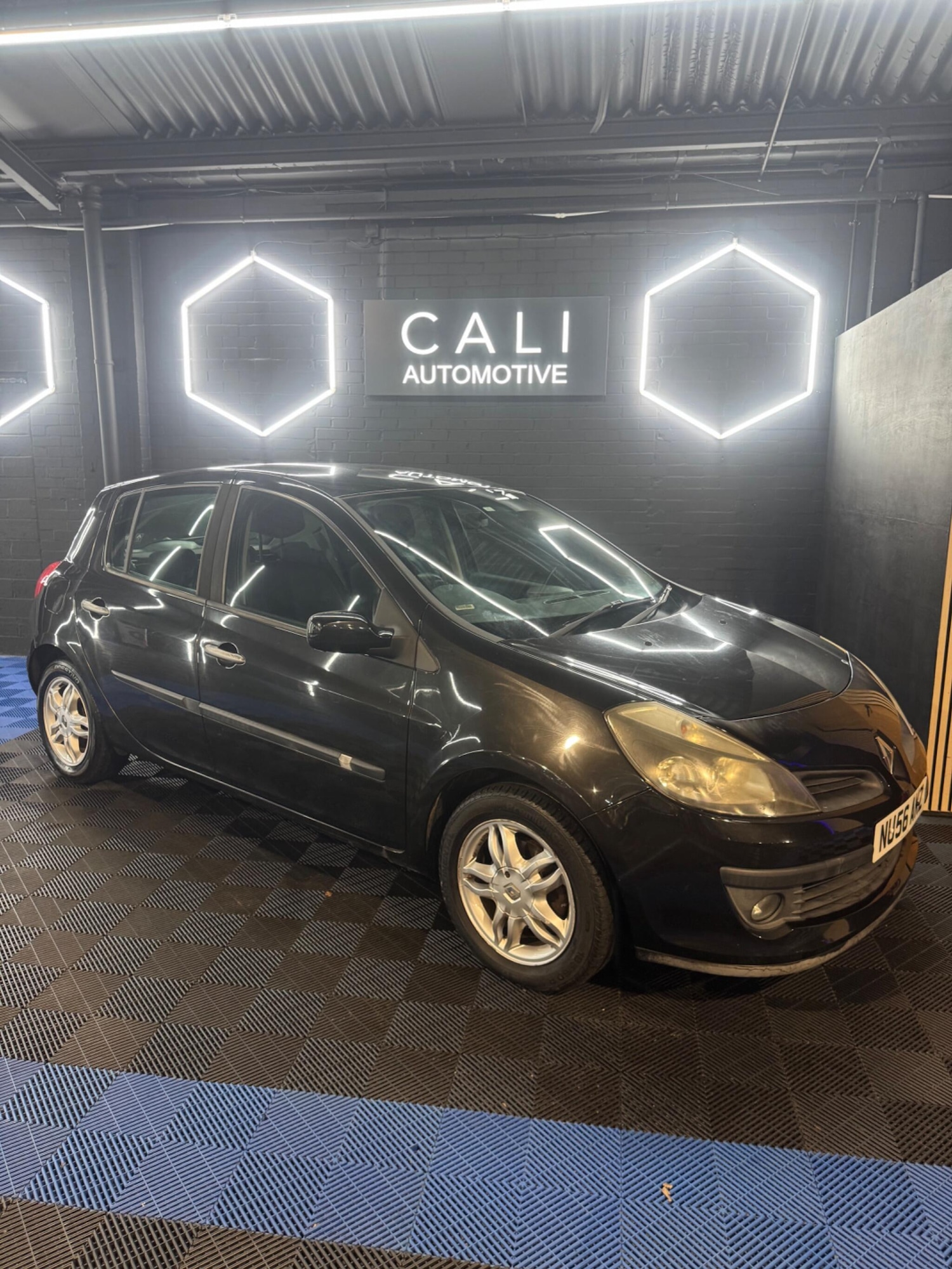 Used Renault Clio 2006 for sale - 78101041: Photo 27