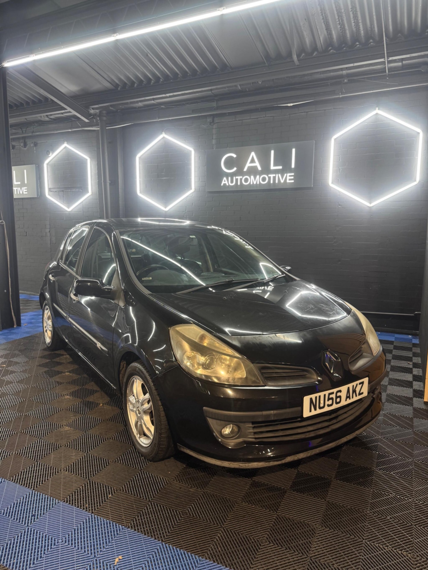 Used Renault Clio 2006 for sale - 78101041: Photo 5