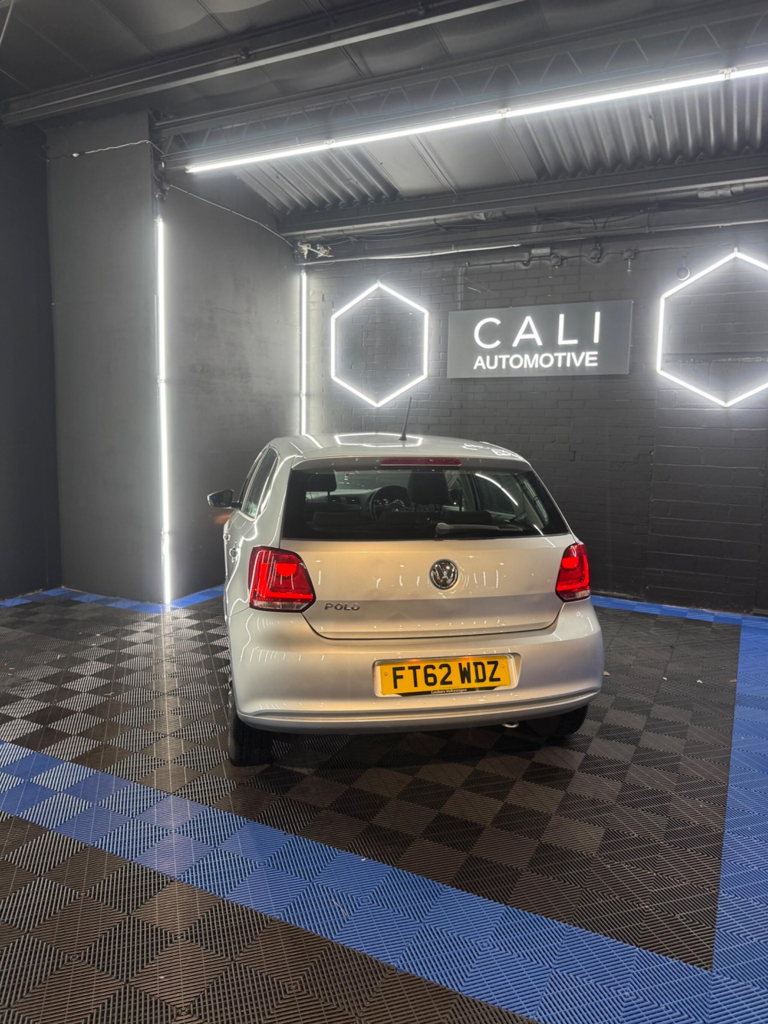 Used Volkswagen Polo 2013 for sale - 76866093: Photo 15