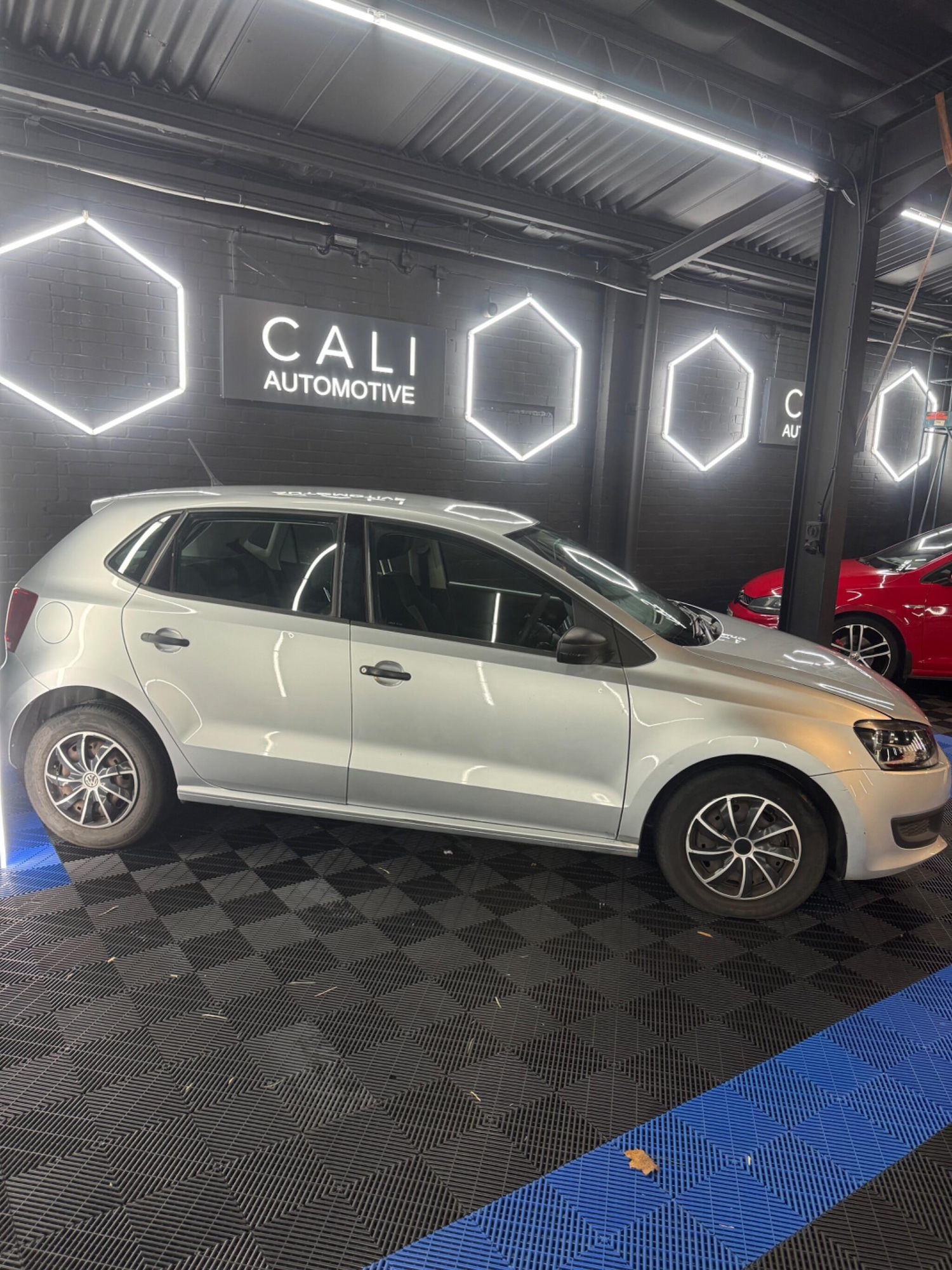 Used Volkswagen Polo 2013 for sale - 76866093: Photo 17