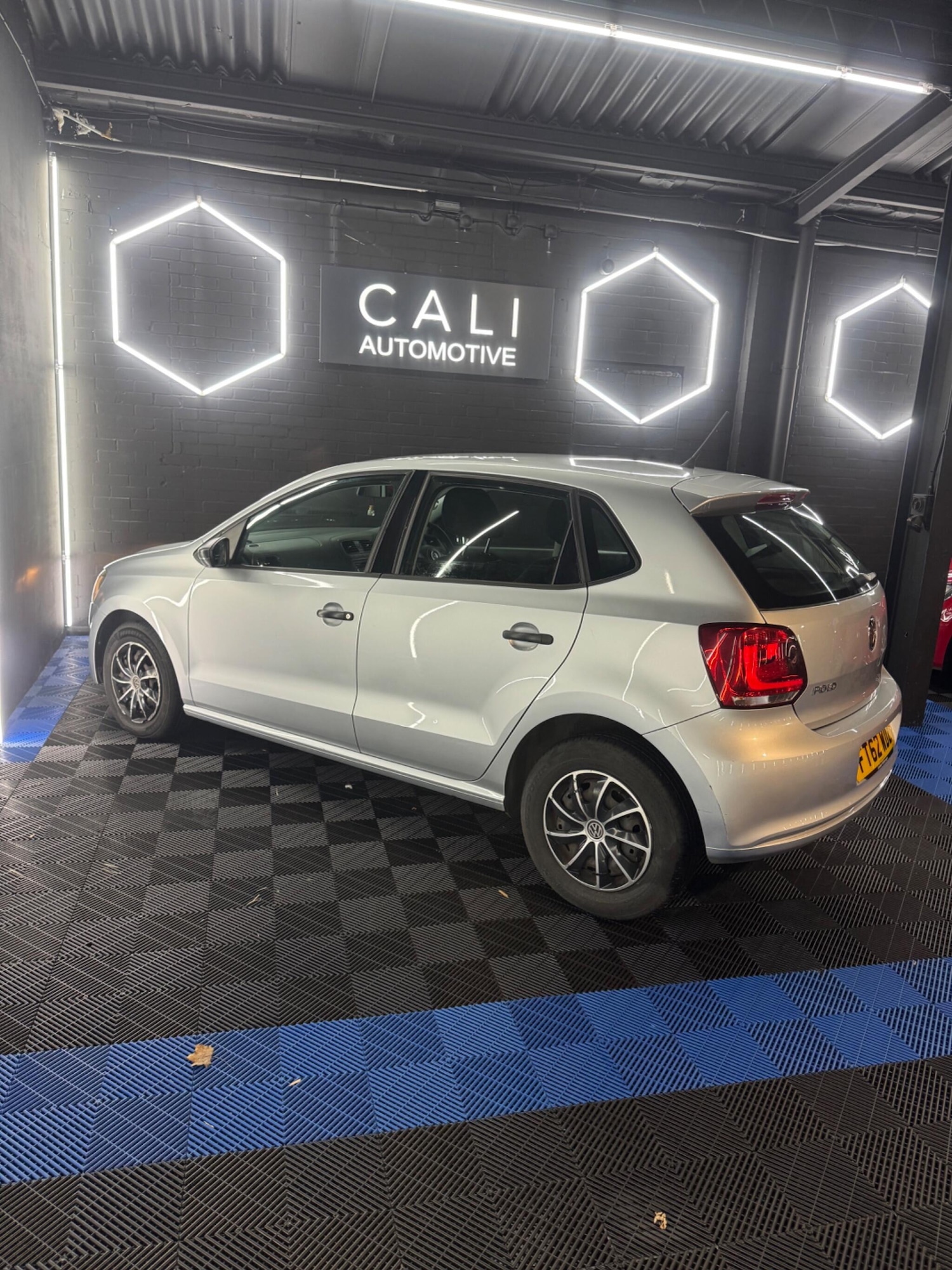 Used Volkswagen Polo 2013 for sale - 76866093: Photo 4