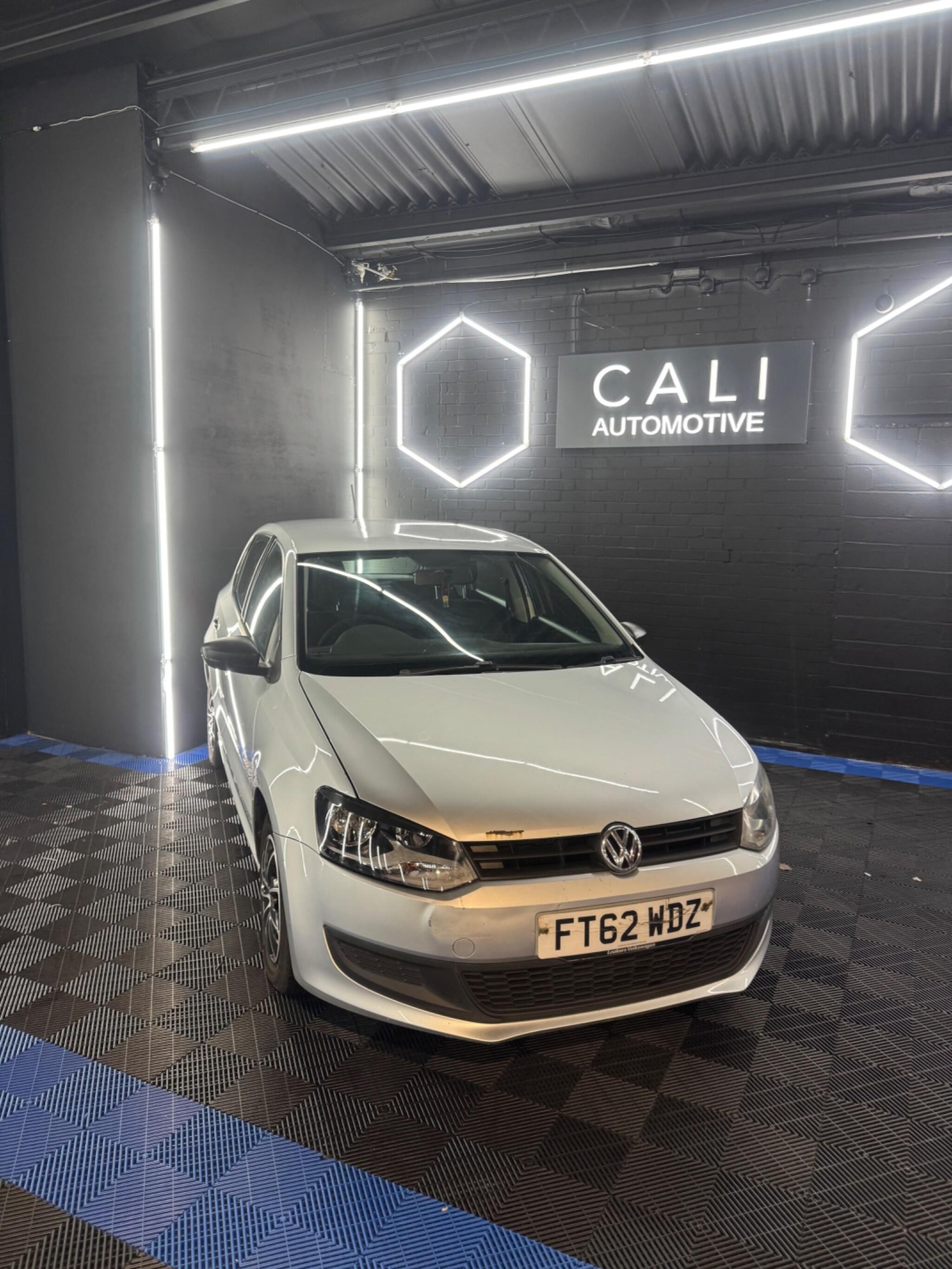 Used Volkswagen Polo 2013 for sale - 76866093: Photo 8