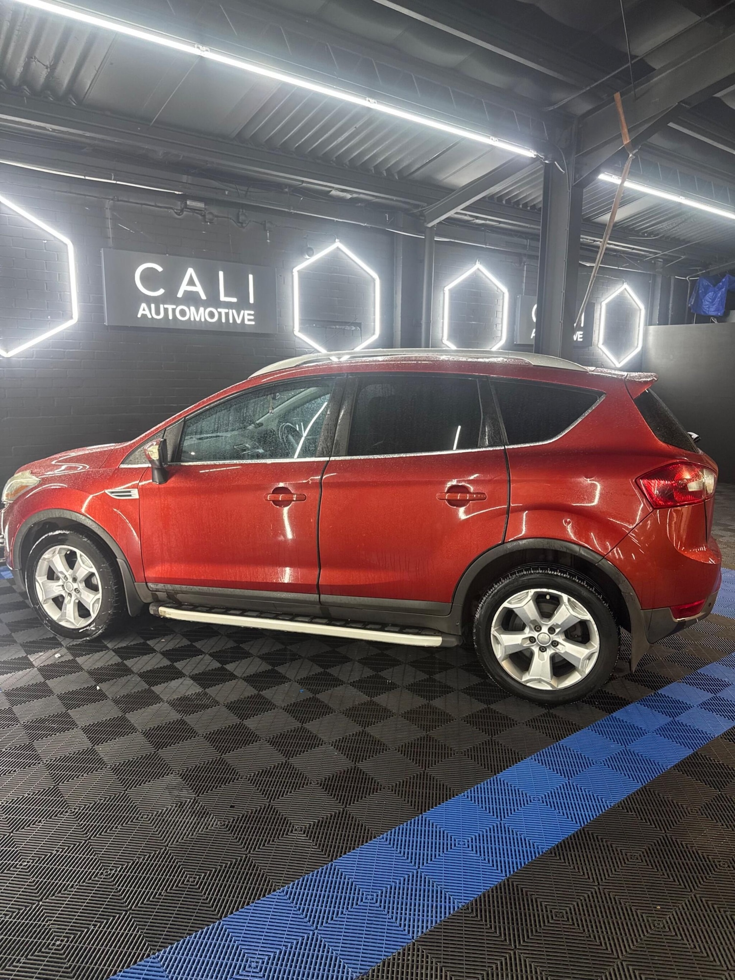 Used Ford Kuga 2009 for sale - 77908997: Photo 11